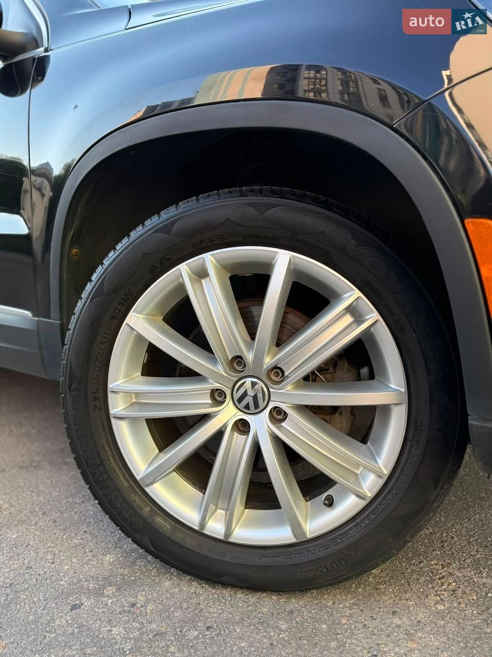 Volkswagen Tiguan 2013 VIN WVGAV3AXXDW579810 фото оголошення 4 з 16