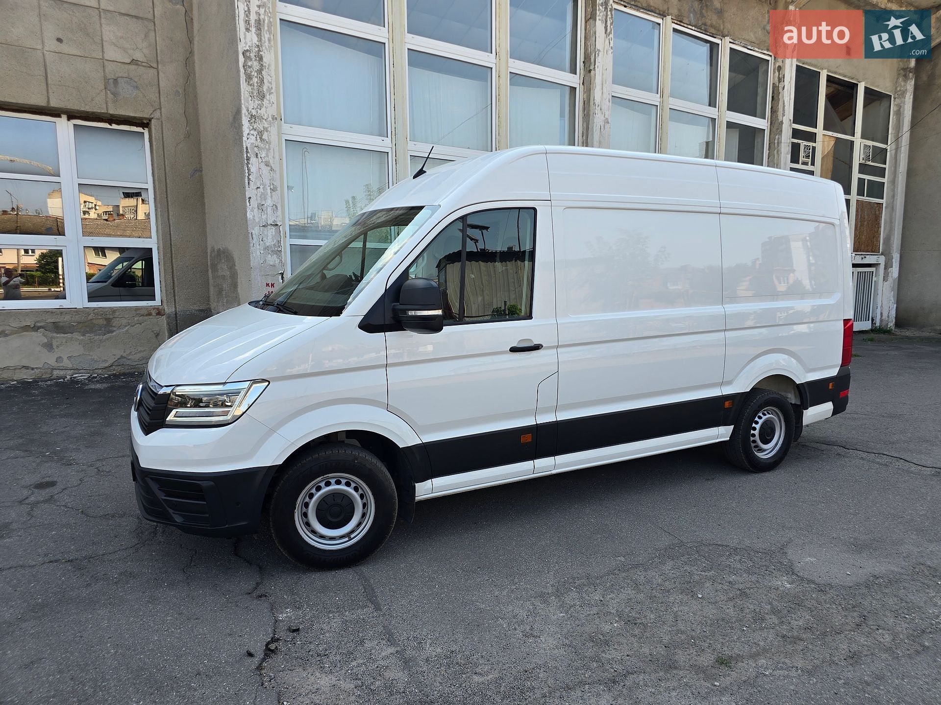 Volkswagen Crafter 2021 VIN WV1ZZZSYZM9059640 фото оголошення 8 з 68
