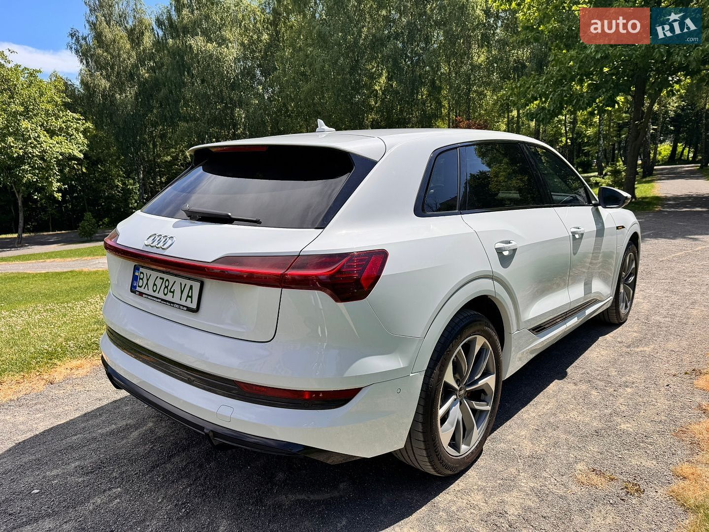 Audi e-tron 2022 VIN WAUZZZGE7NB034187 фото оголошення 14 з 66