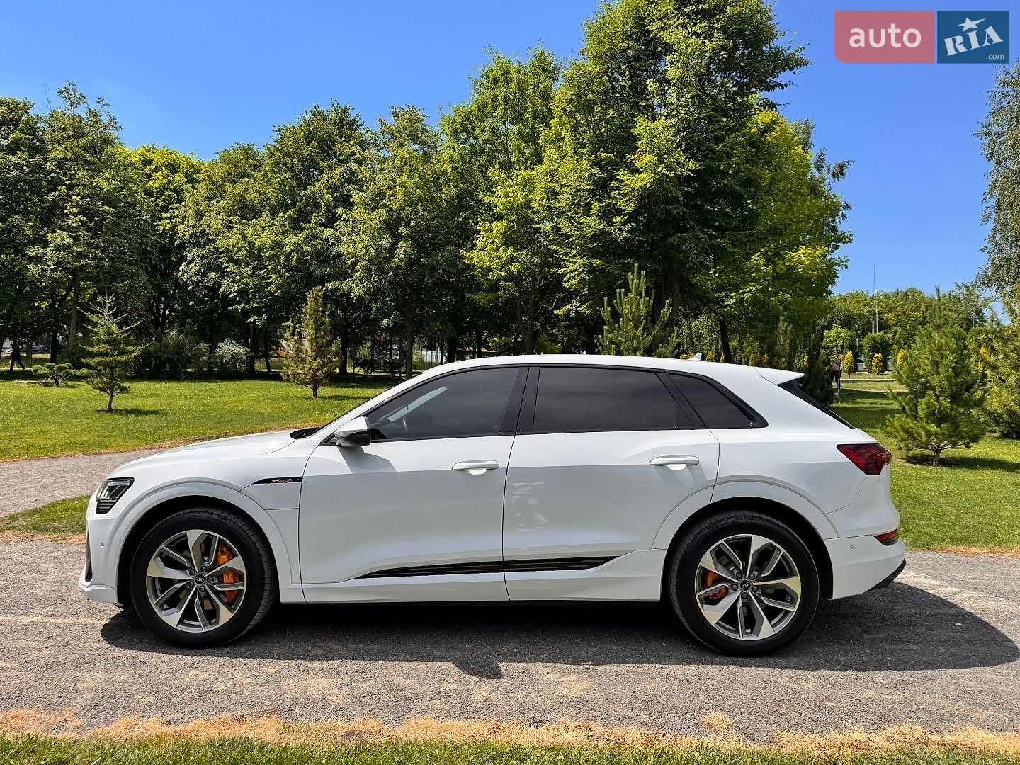 Audi e-tron 2022 VIN WAUZZZGE7NB034187 фото оголошення 19 з 66