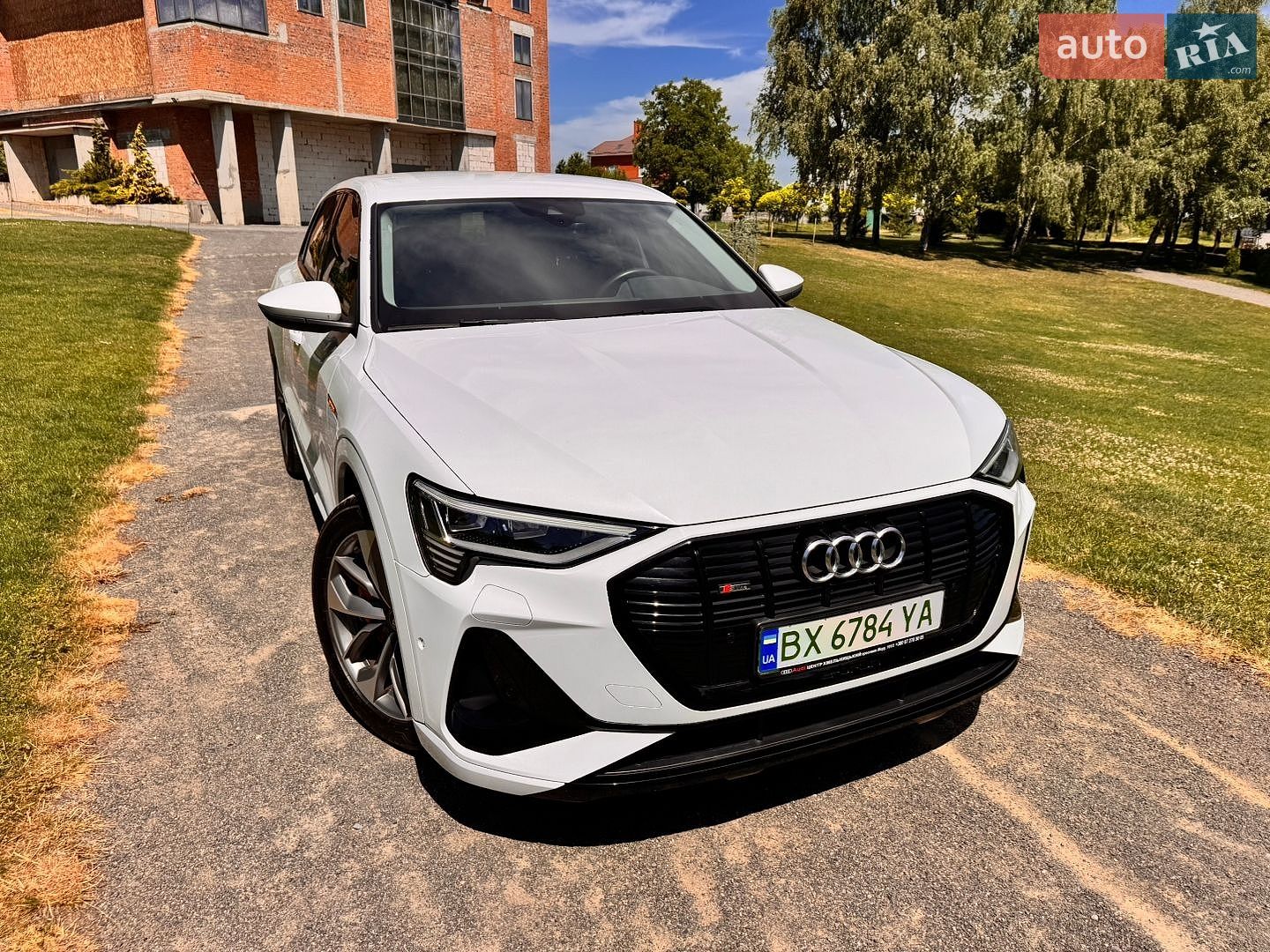 Audi e-tron 2022 VIN WAUZZZGE7NB034187 фото оголошення 23 з 66