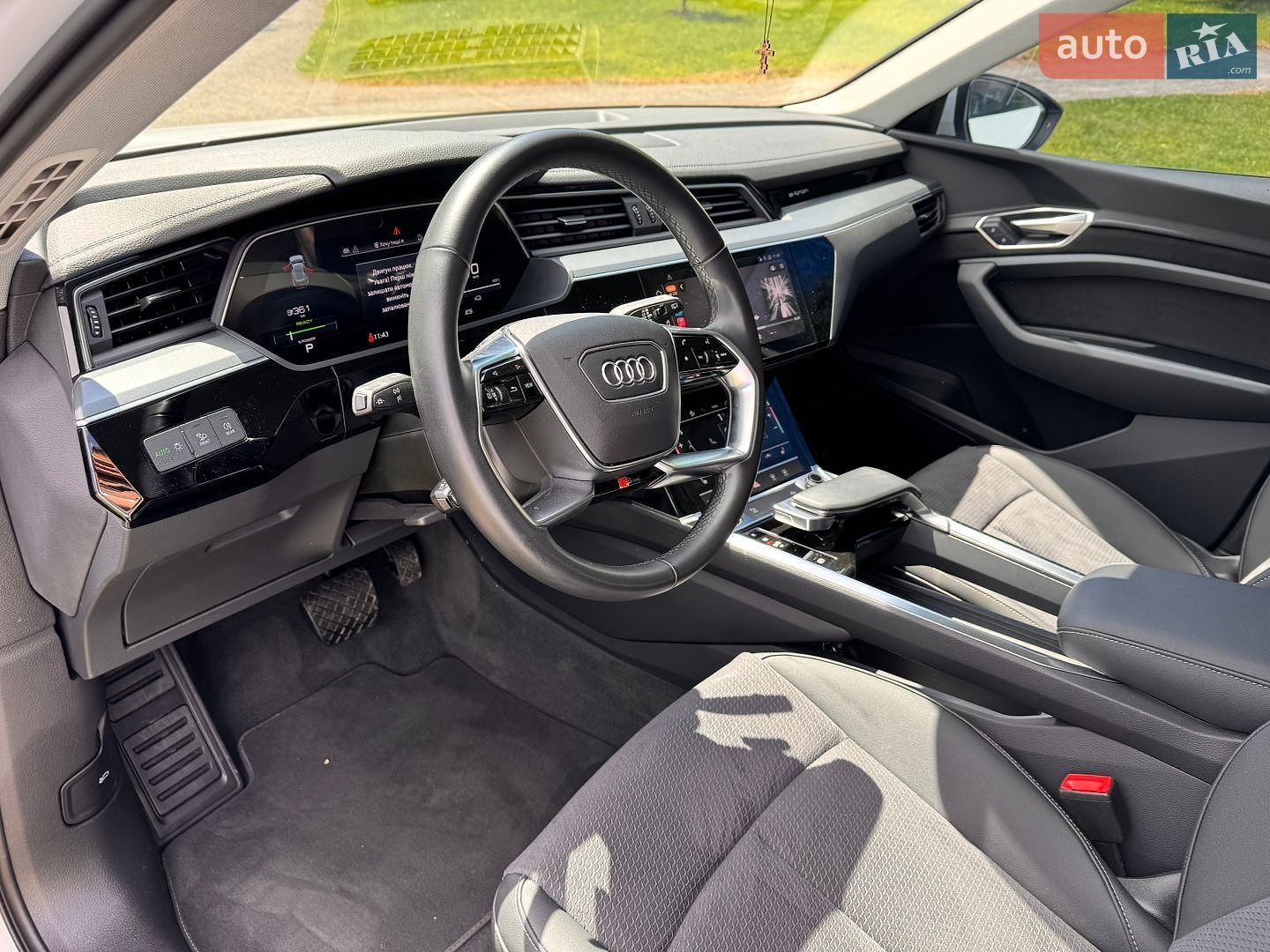 Audi e-tron 2022 VIN WAUZZZGE7NB034187 фото оголошення 41 з 66