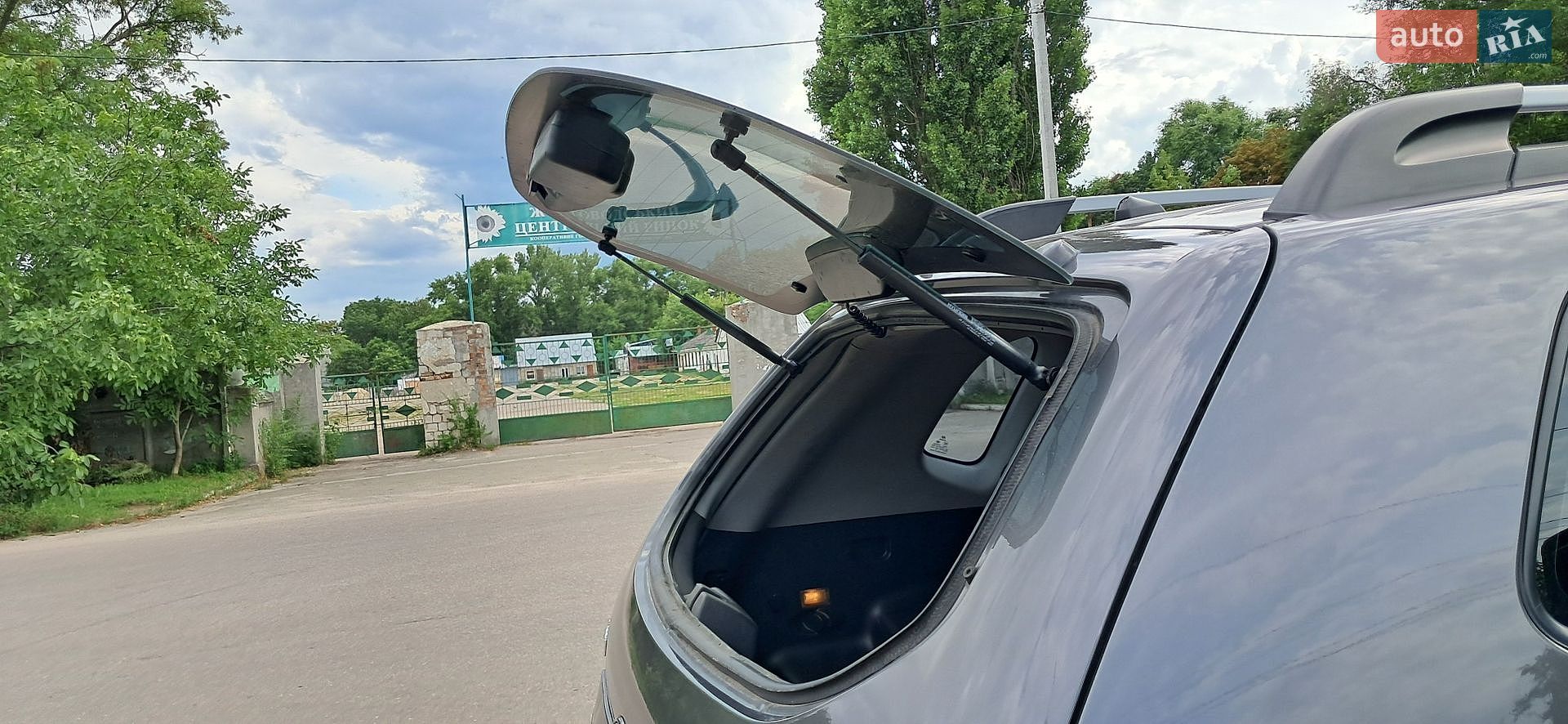 Hyundai Tucson 2010 VIN Y6LJN81VPAL207314 фото оголошення 14 з 16