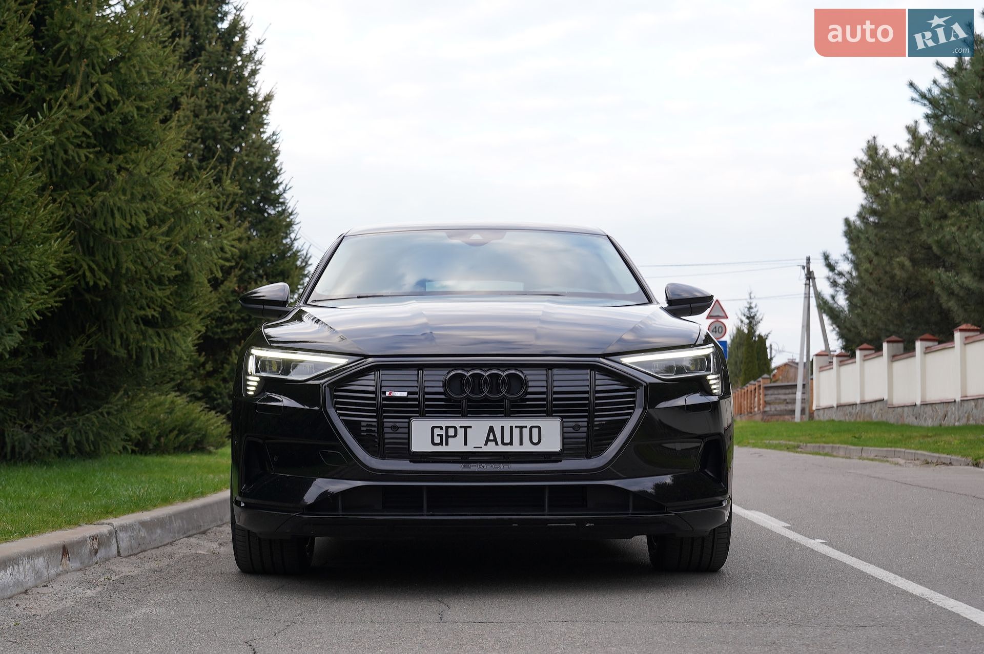 Audi e-tron 2022 VIN WAUZZZGE4NB033207 фото оголошення 7 з 31