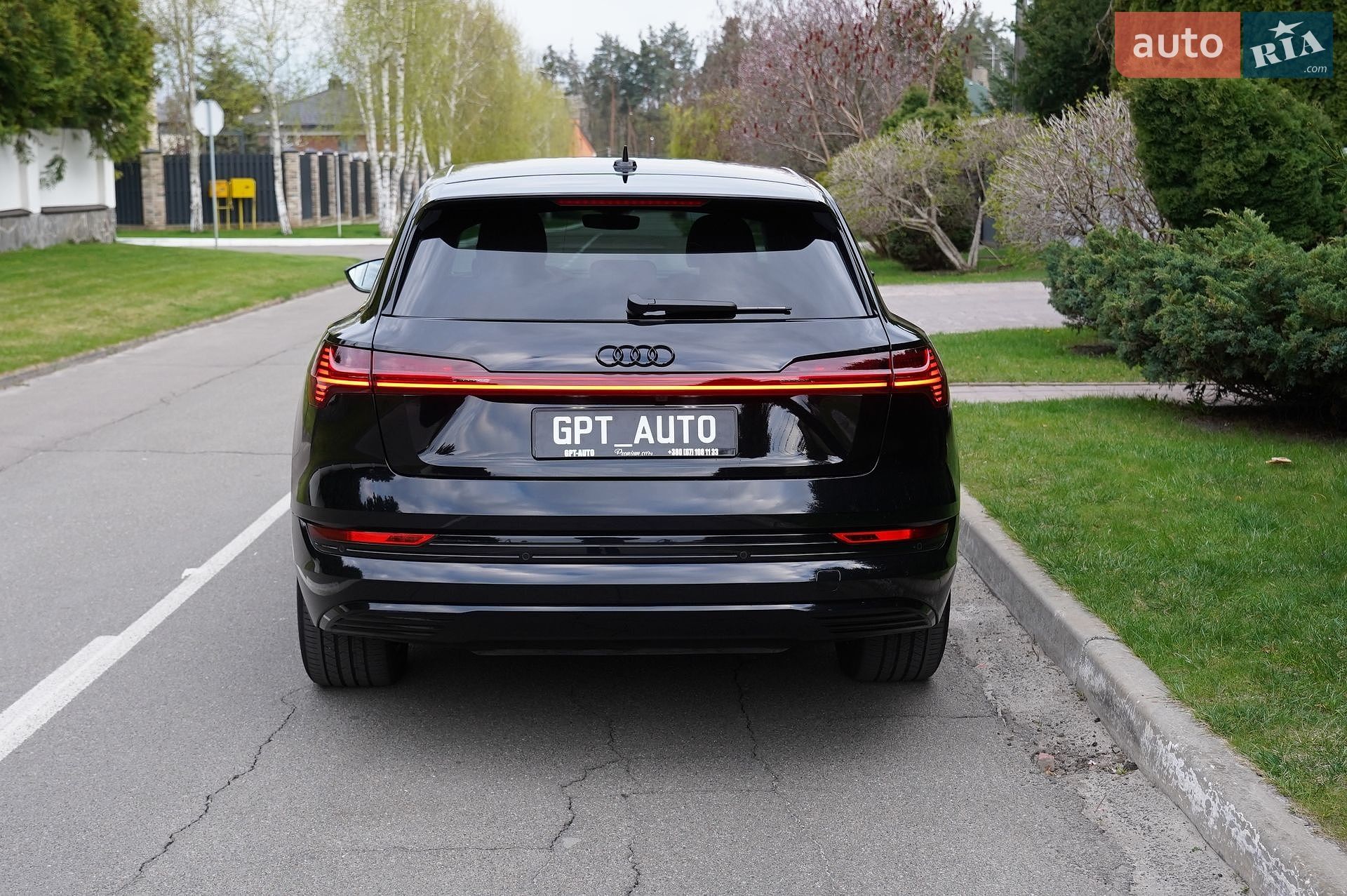 Audi e-tron 2022 VIN WAUZZZGE4NB033207 фото оголошення 6 з 31