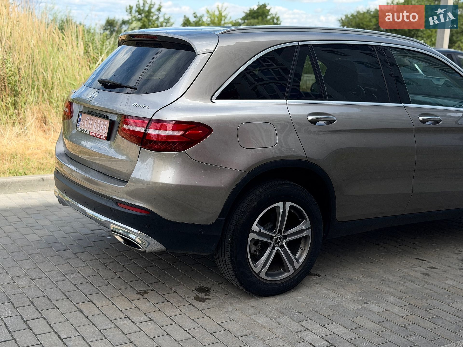 Mercedes-Benz GLC-Class 2019 VIN WDC0G4KB4KF563029 фото оголошення 9 з 53
