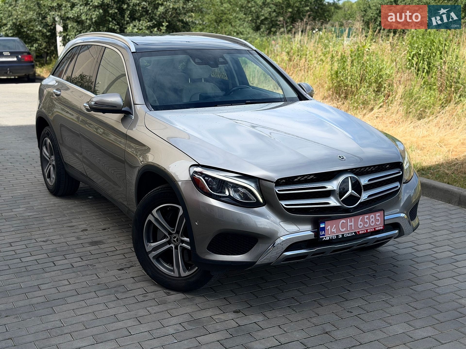 Mercedes-Benz GLC-Class 2019 VIN WDC0G4KB4KF563029 фото оголошення 5 з 53