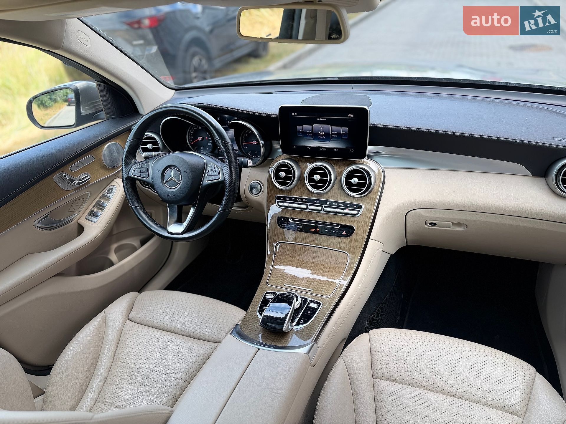 Mercedes-Benz GLC-Class 2019 VIN WDC0G4KB4KF563029 фото оголошення 38 з 53