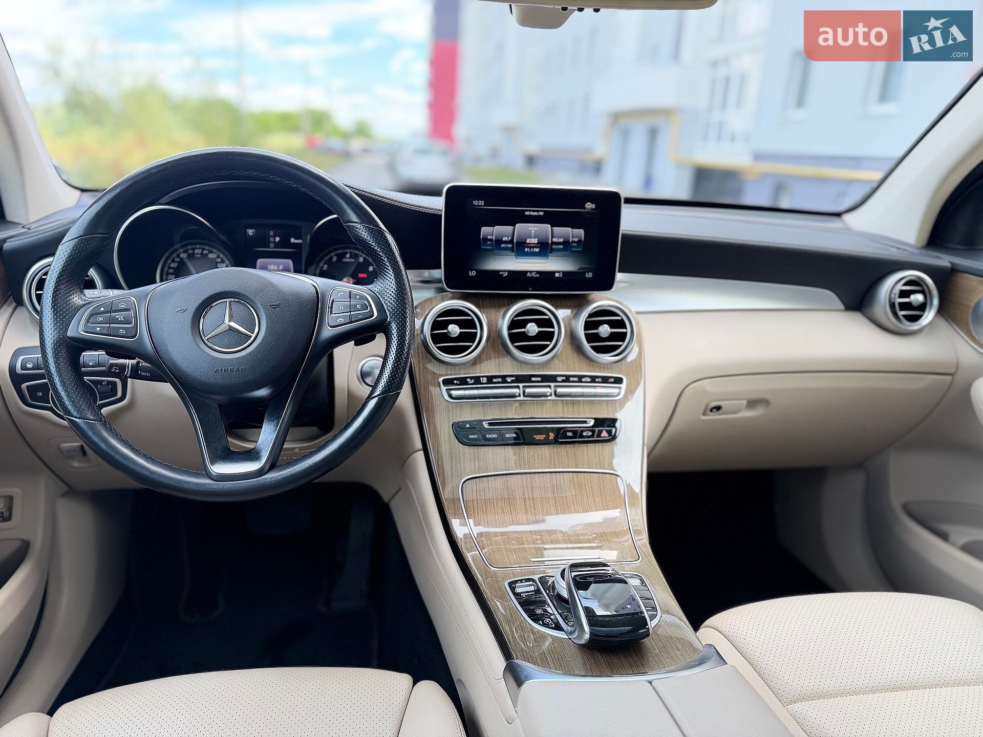 Mercedes-Benz GLC-Class 2019 VIN WDC0G4KB4KF563029 фото оголошення 36 з 53