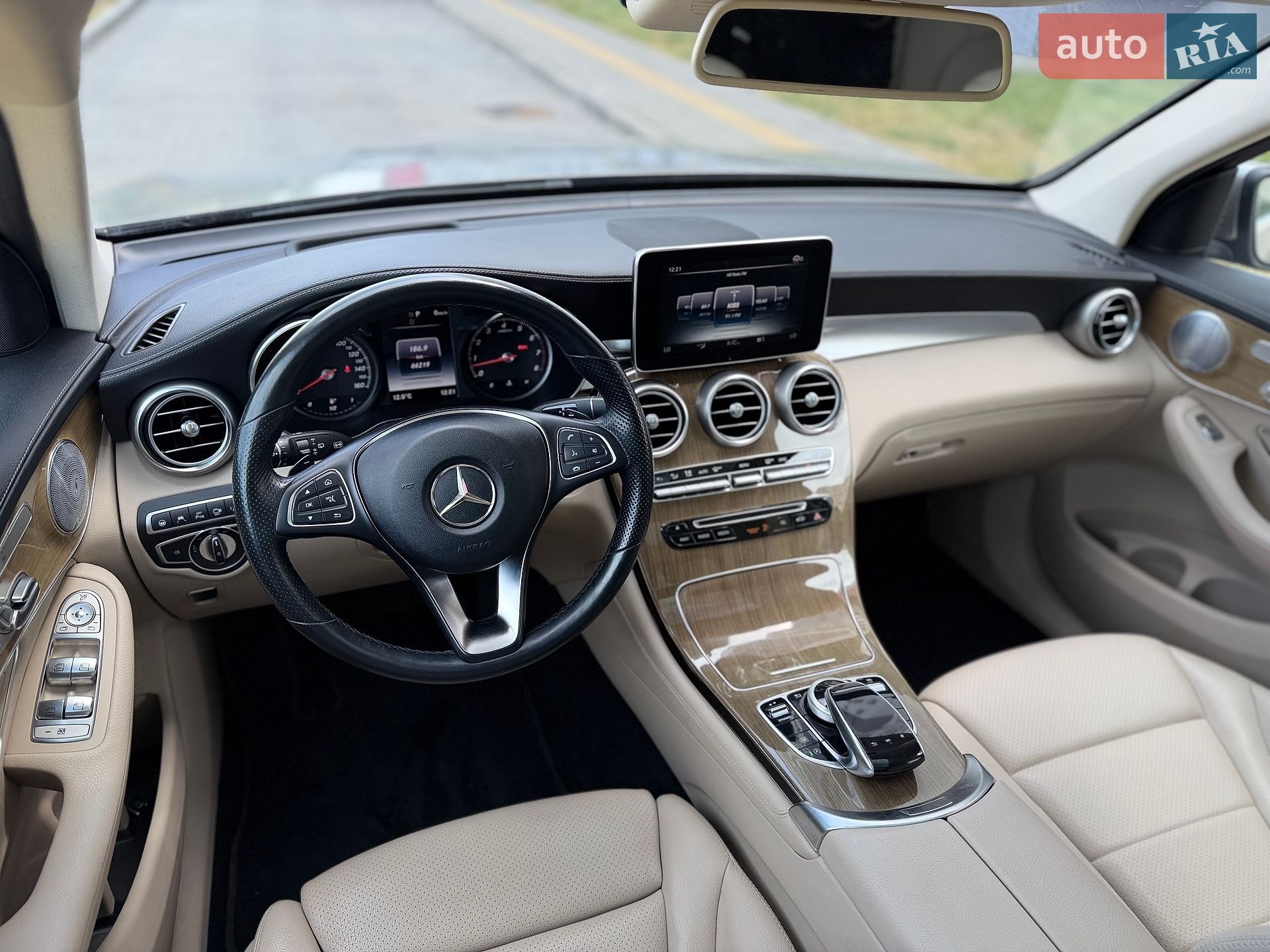 Mercedes-Benz GLC-Class 2019 VIN WDC0G4KB4KF563029 фото оголошення 39 з 53