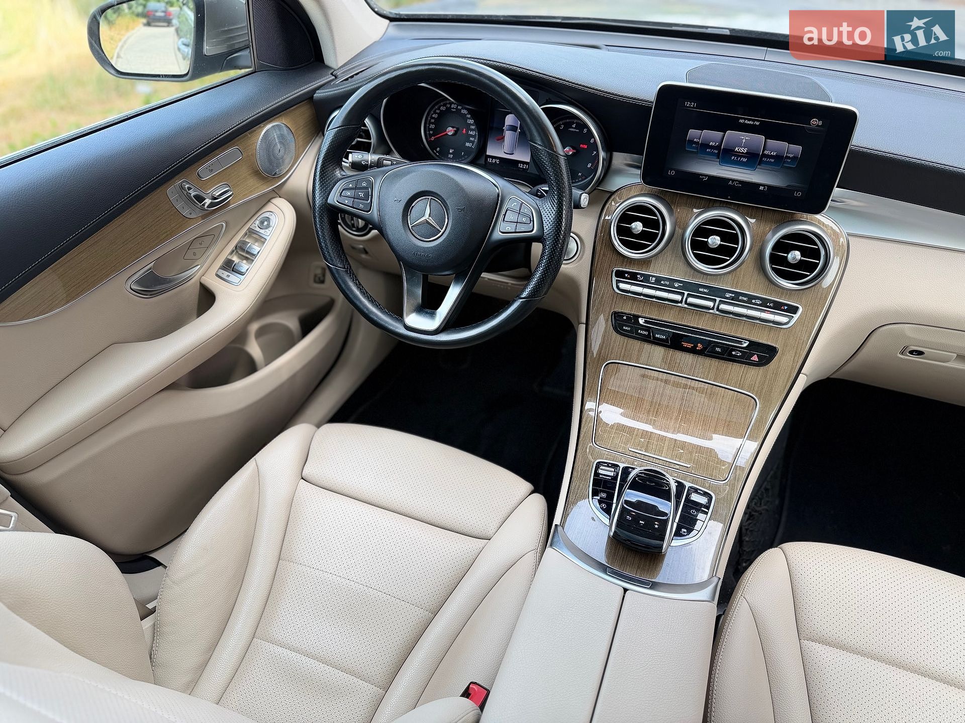 Mercedes-Benz GLC-Class 2019 VIN WDC0G4KB4KF563029 фото оголошення 42 з 53