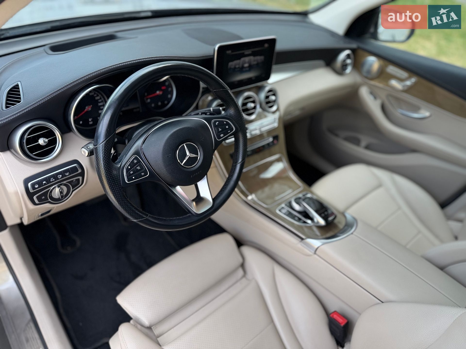 Mercedes-Benz GLC-Class 2019 VIN WDC0G4KB4KF563029 фото оголошення 47 з 53