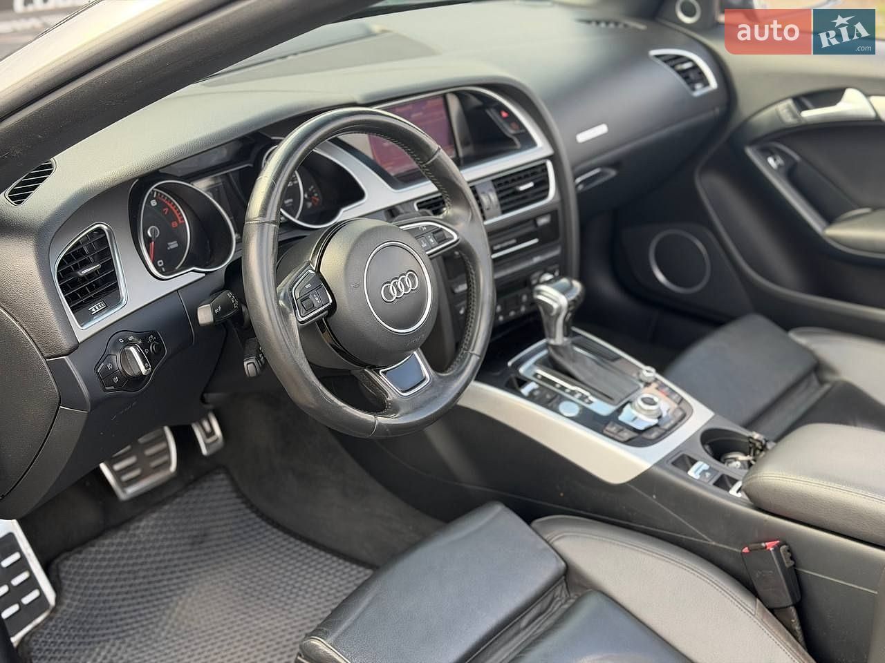 Audi A5 2014 VIN WAUMFAFH8FN005605 фото оголошення 12 з 25