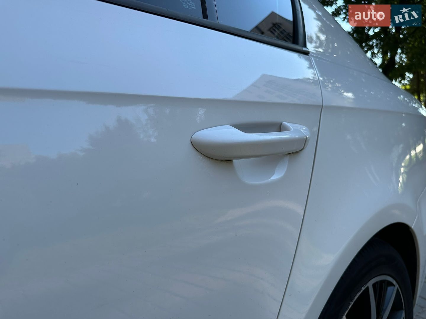 Volkswagen Passat 2012 VIN WVWZZZ3CZDP030874 фото оголошення 9 з 20