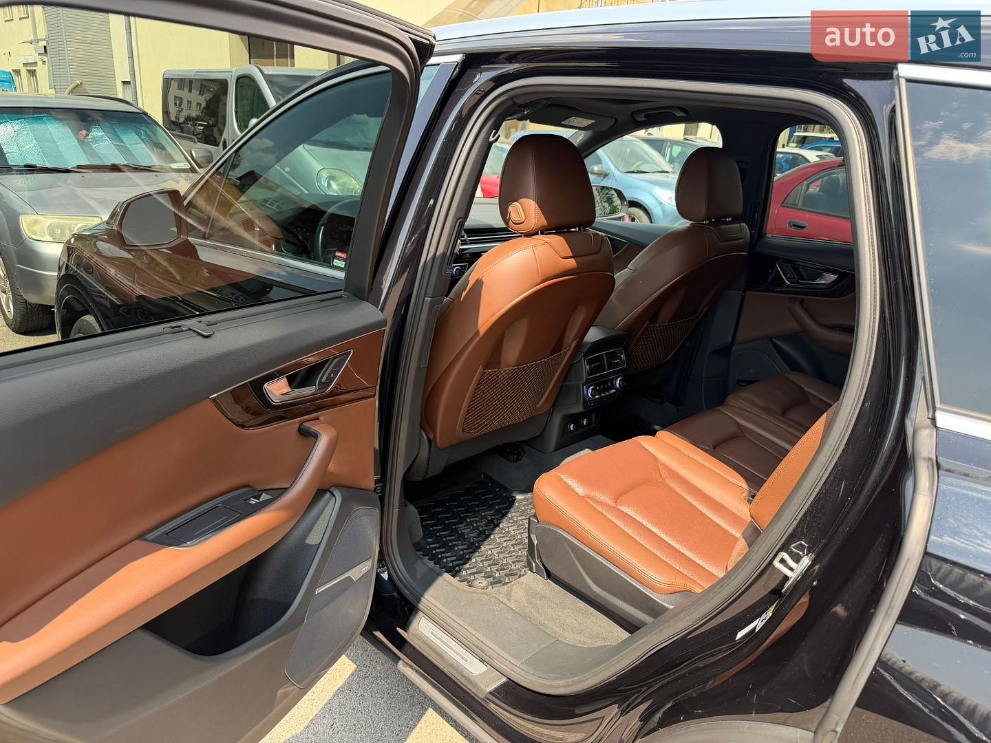 Audi Q7 2017 VIN WA1VAAF79JD017624 фото оголошення 23 з 23