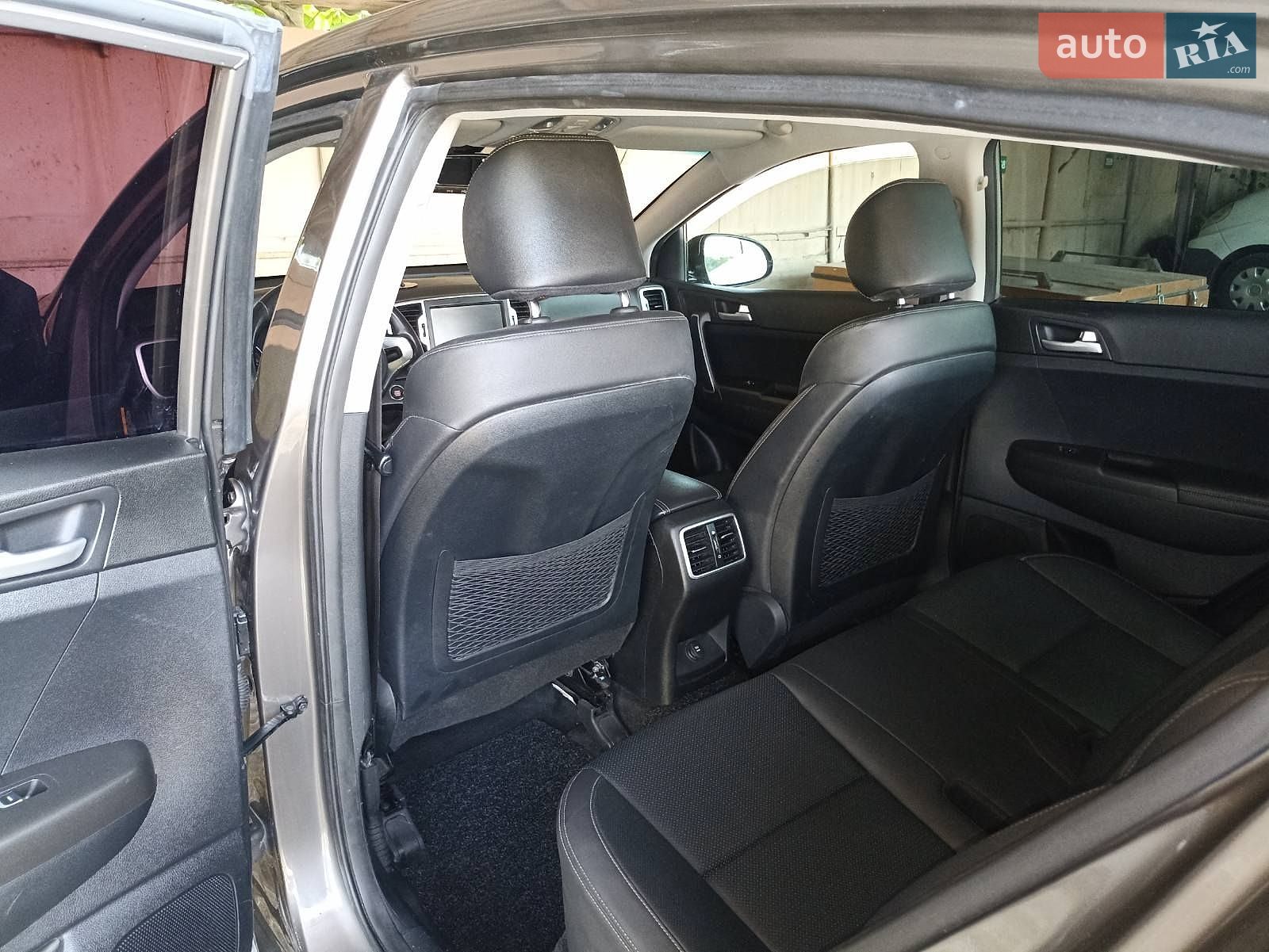 Kia Sportage 2017 VIN KNAPM813BJK425947 фото оголошення 20 з 23