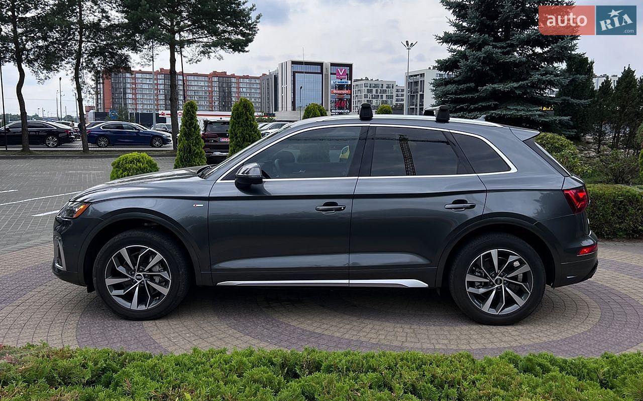 Audi Q5 2021 VIN WA1GAAFYXN2021443 фото оголошення 4 з 27