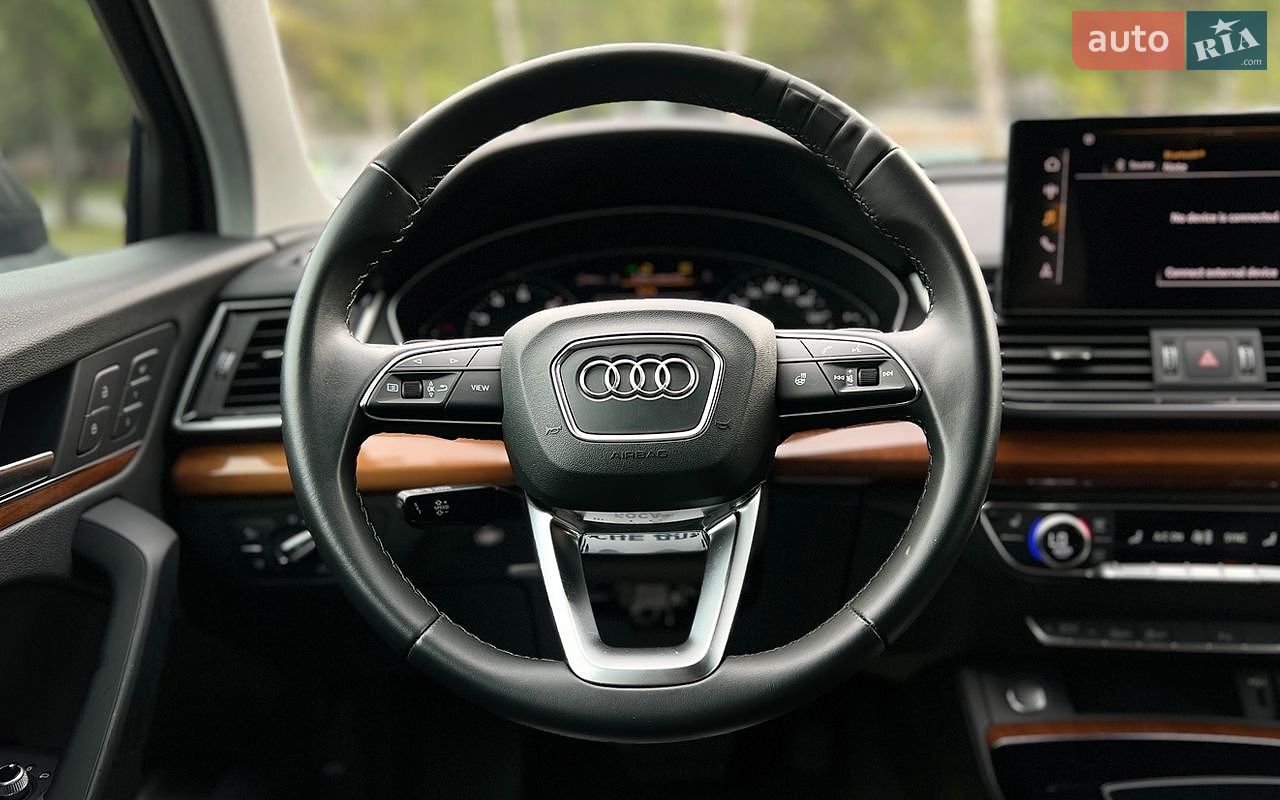 Audi Q5 2021 VIN WA1GAAFYXN2021443 фото оголошення 10 з 27
