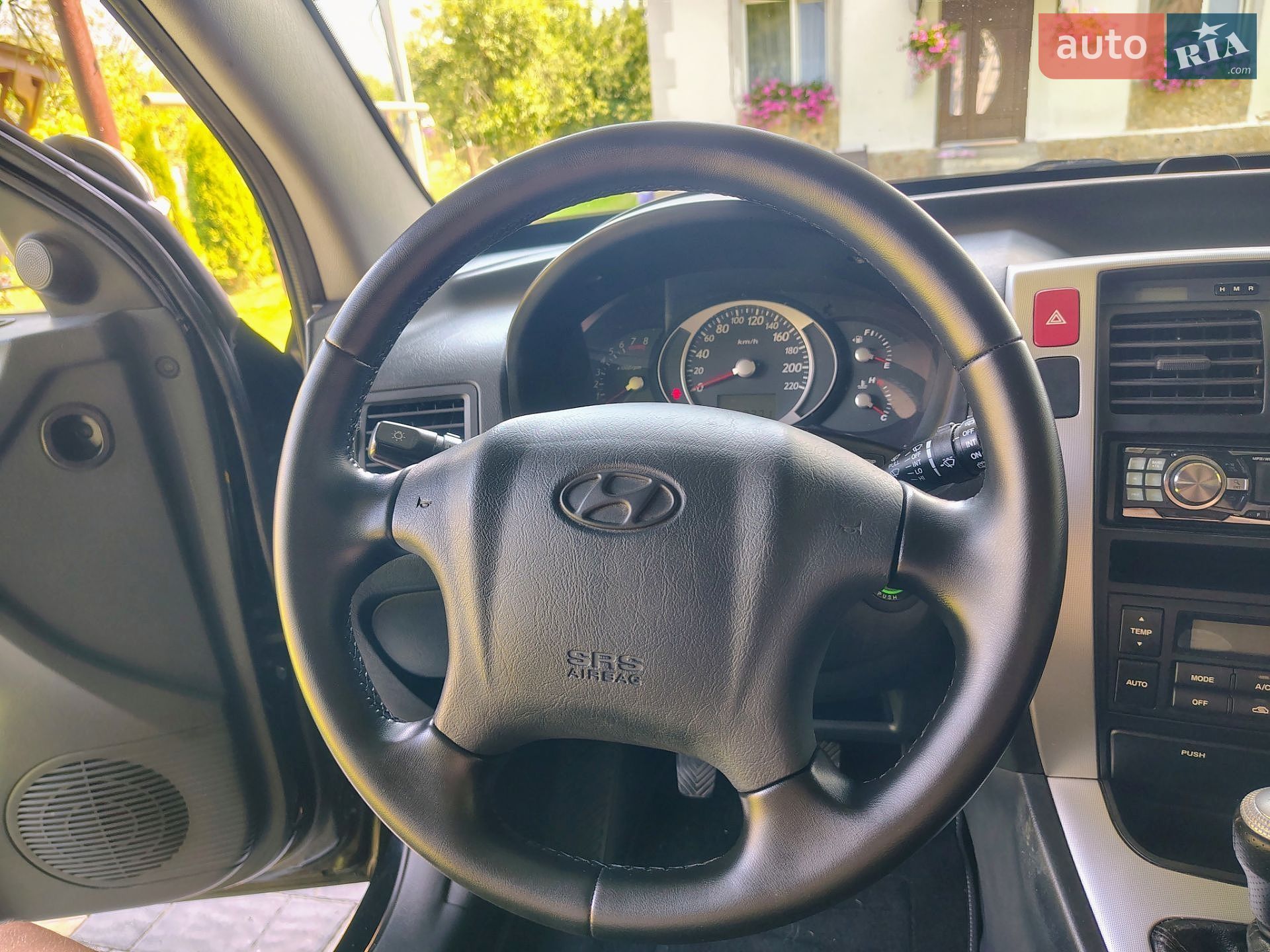 Hyundai Tucson 2008 VIN KMHJN81BP7U721599 фото оголошення 40 з 74