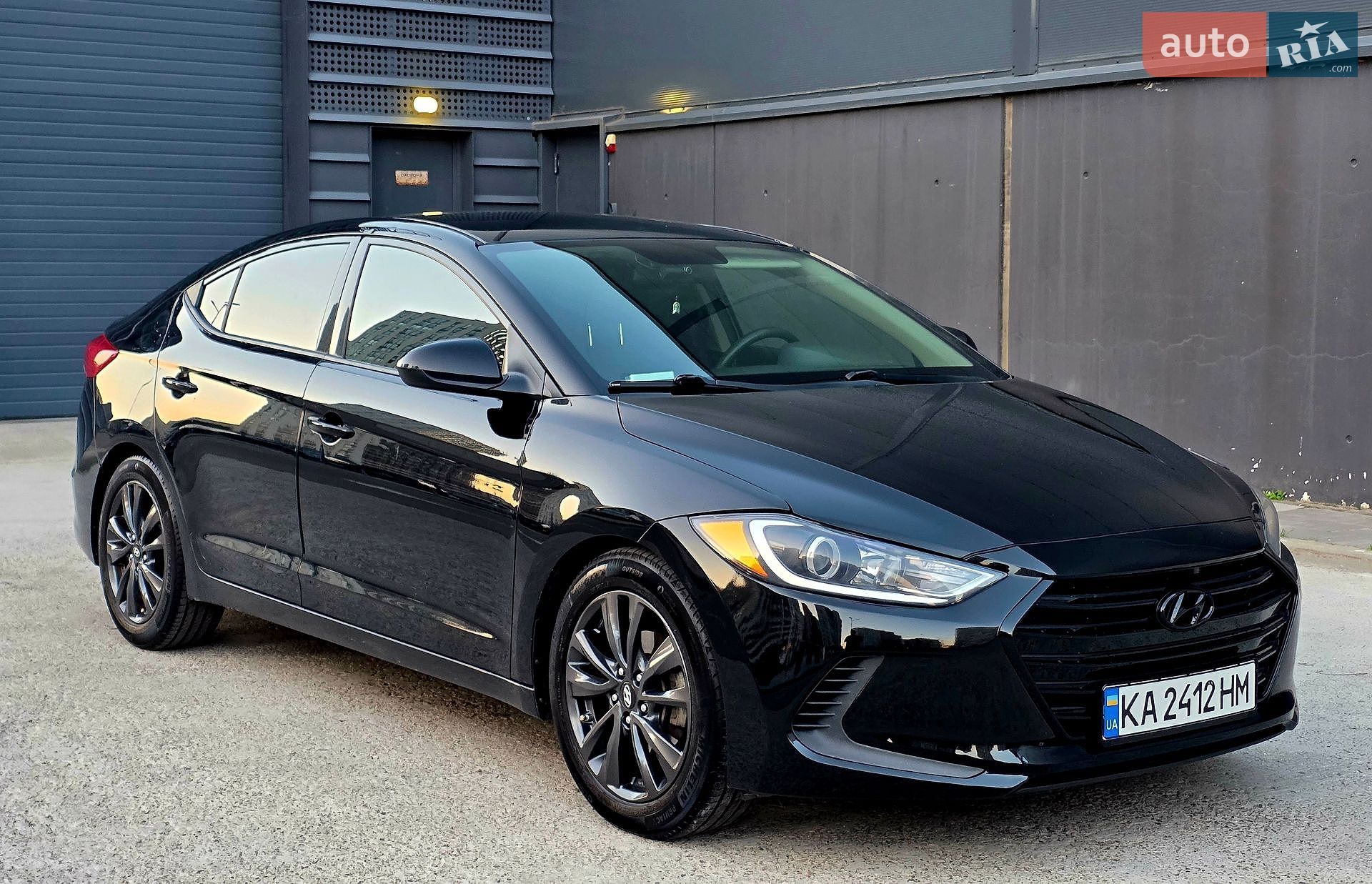 Hyundai Elantra 2017 VIN 5NPD74LF8JH269131 фото оголошення 3 з 19