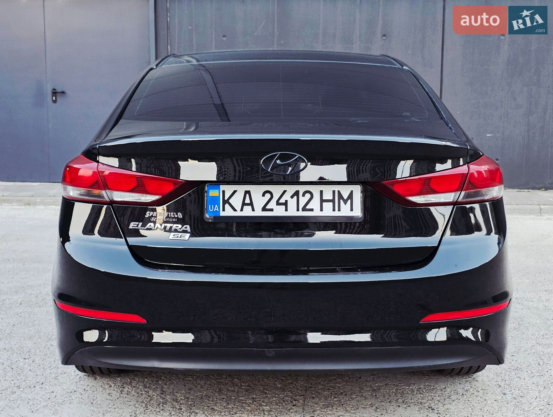 Hyundai Elantra 2017 VIN 5NPD74LF8JH269131 фото оголошення 12 з 19