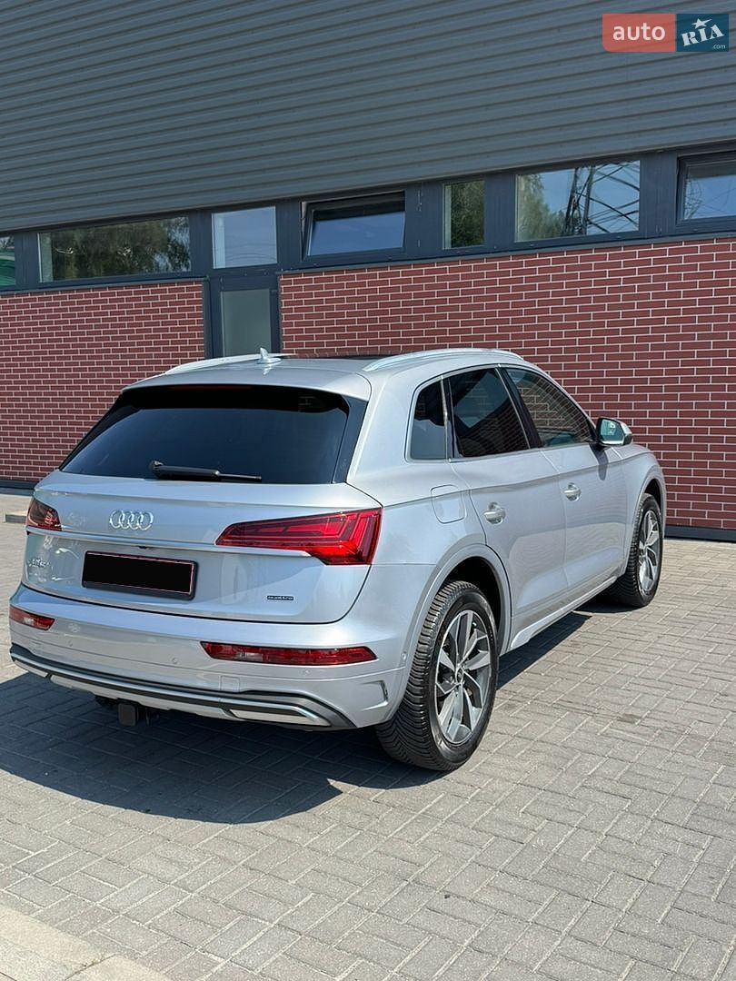 Audi Q5 2020 VIN WA1CAAFYXM2025666 фото оголошення 6 з 28