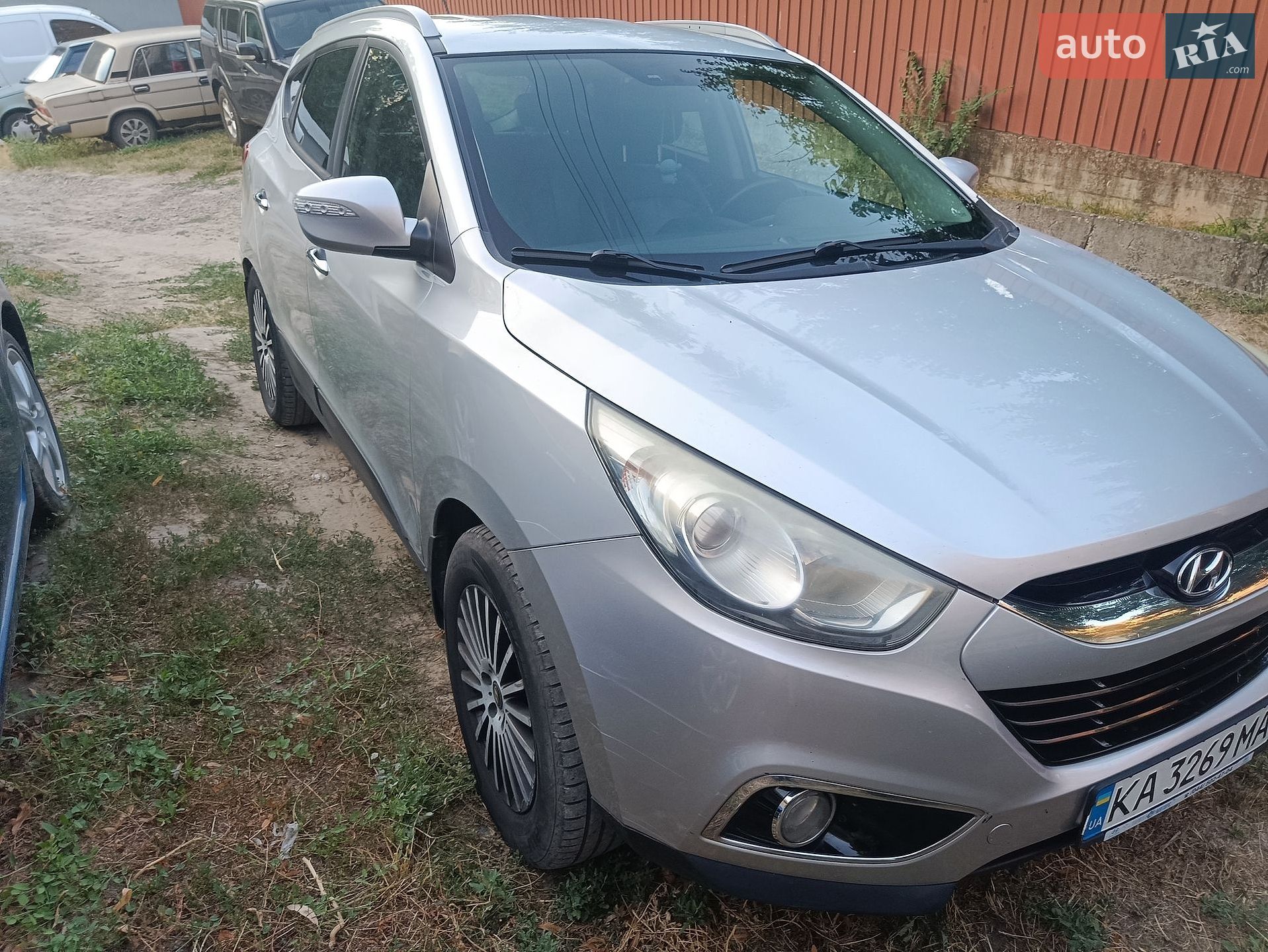 Hyundai ix35 2010 VIN U5YZU81BDBL066129 фото оголошення 3 з 20