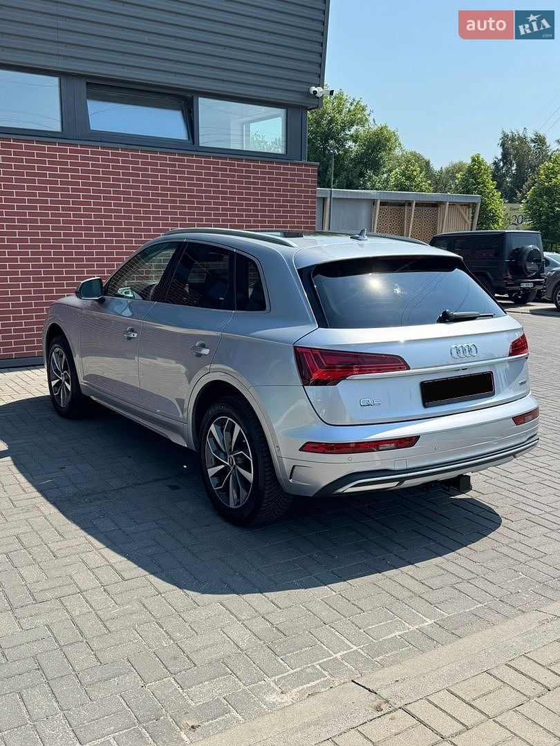 Audi Q5 2020 VIN WA1CAAFYXM2025666 фото оголошення 8 з 28