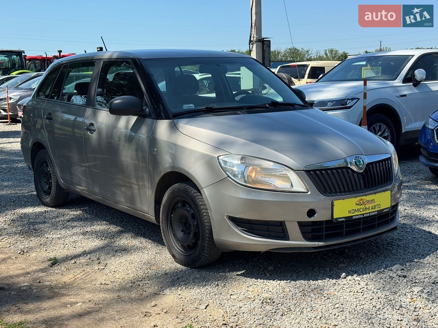 Skoda Fabia 2012 VIN TMBJC25J3C3174480 фото оголошення 7 з 34