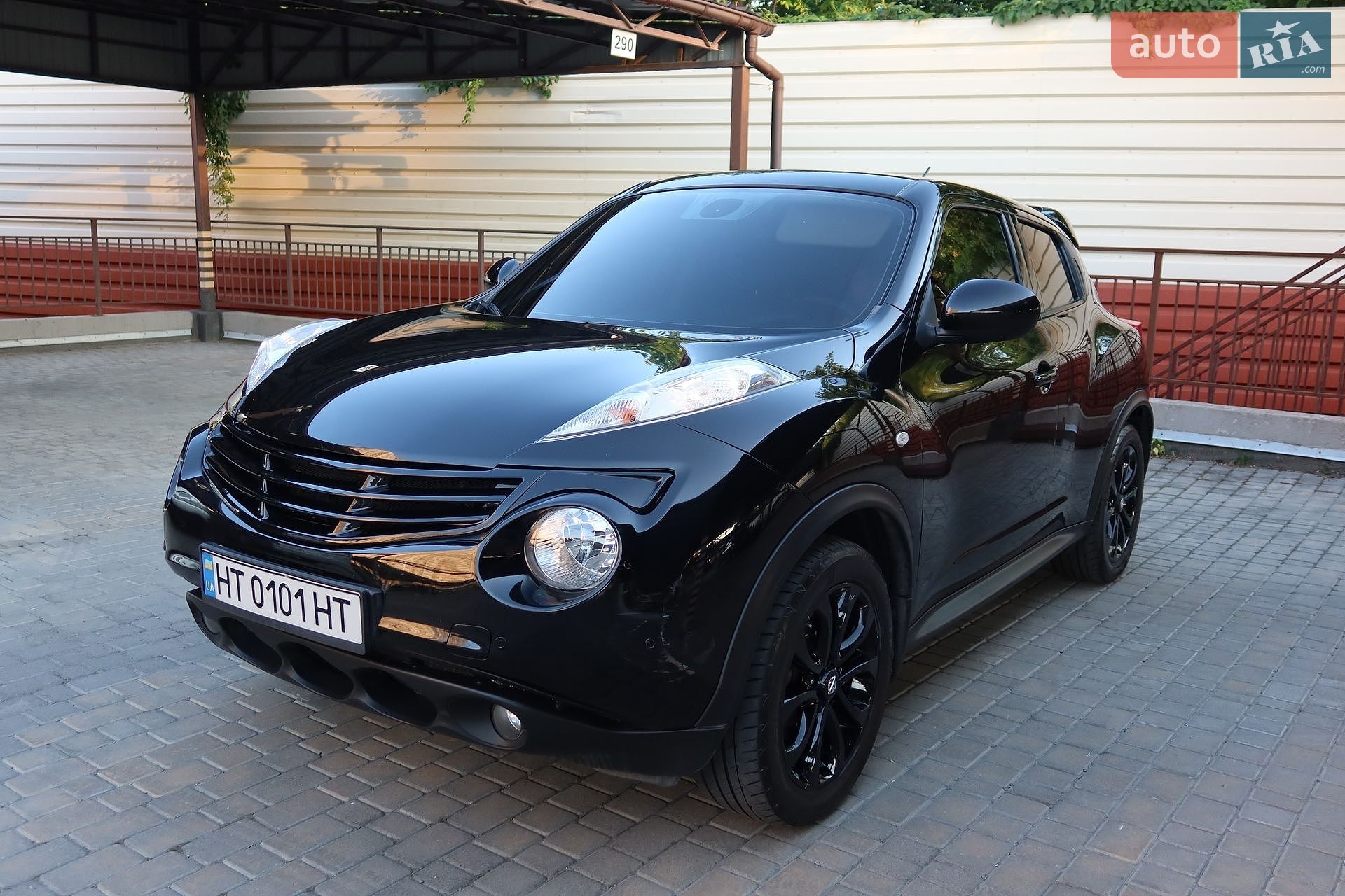 Nissan Juke 2014 VIN SJNFANF15U6511356 фото оголошення 2 з 24