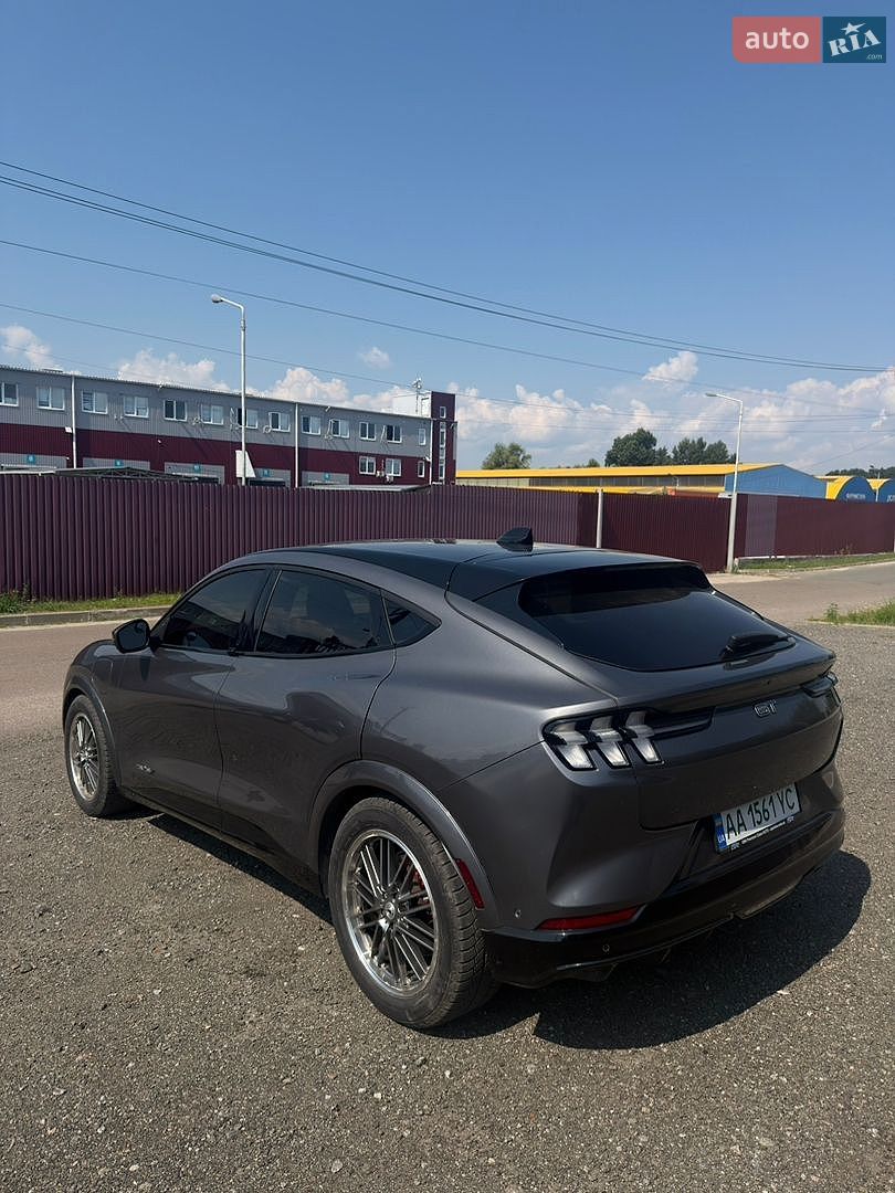 Ford Mustang Mach-E 2023 VIN 3FMTK4SE2PMA39439 фото оголошення 2 з 13