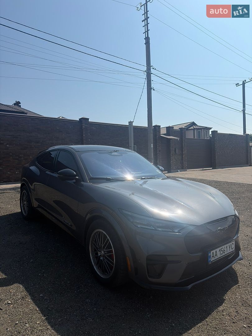 Ford Mustang Mach-E 2023 VIN 3FMTK4SE2PMA39439 фото оголошення 4 з 13