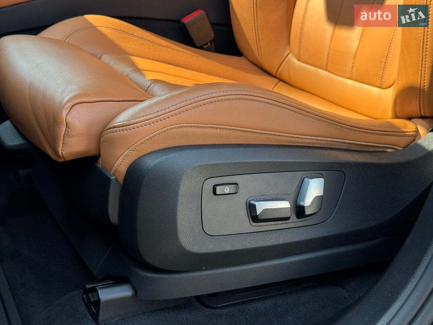 BMW X5 2019 VIN WBACV61000LK08553 фото оголошення 24 з 74