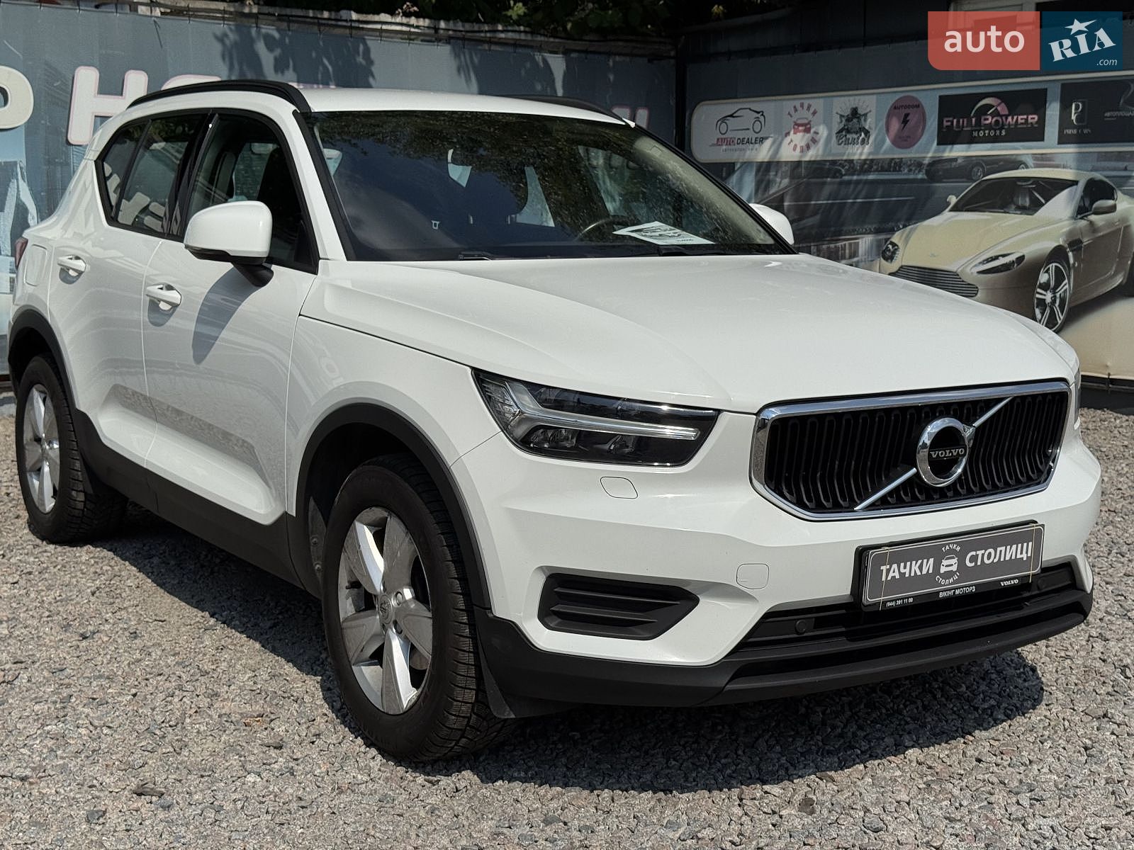 Volvo XC40 2019 VIN YV1XZ72BDK2129808 фото оголошення 4 з 24