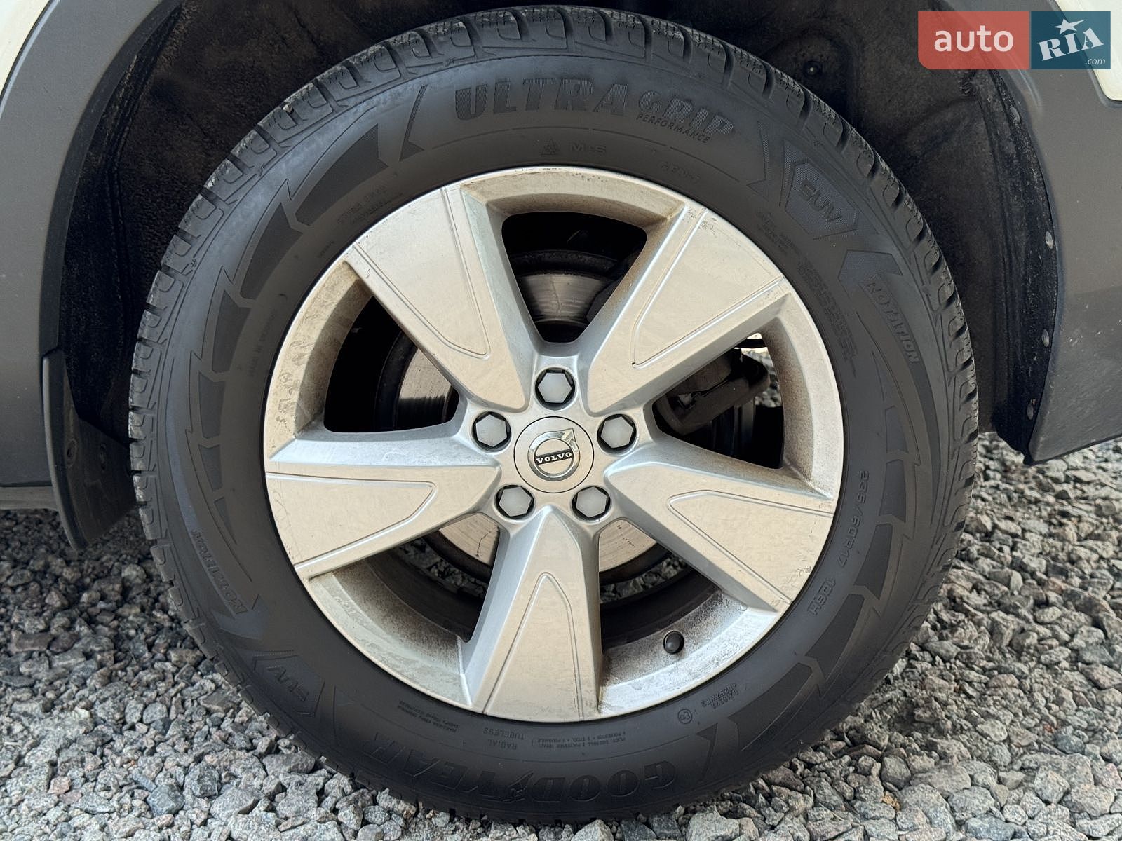 Volvo XC40 2019 VIN YV1XZ72BDK2129808 фото оголошення 11 з 24