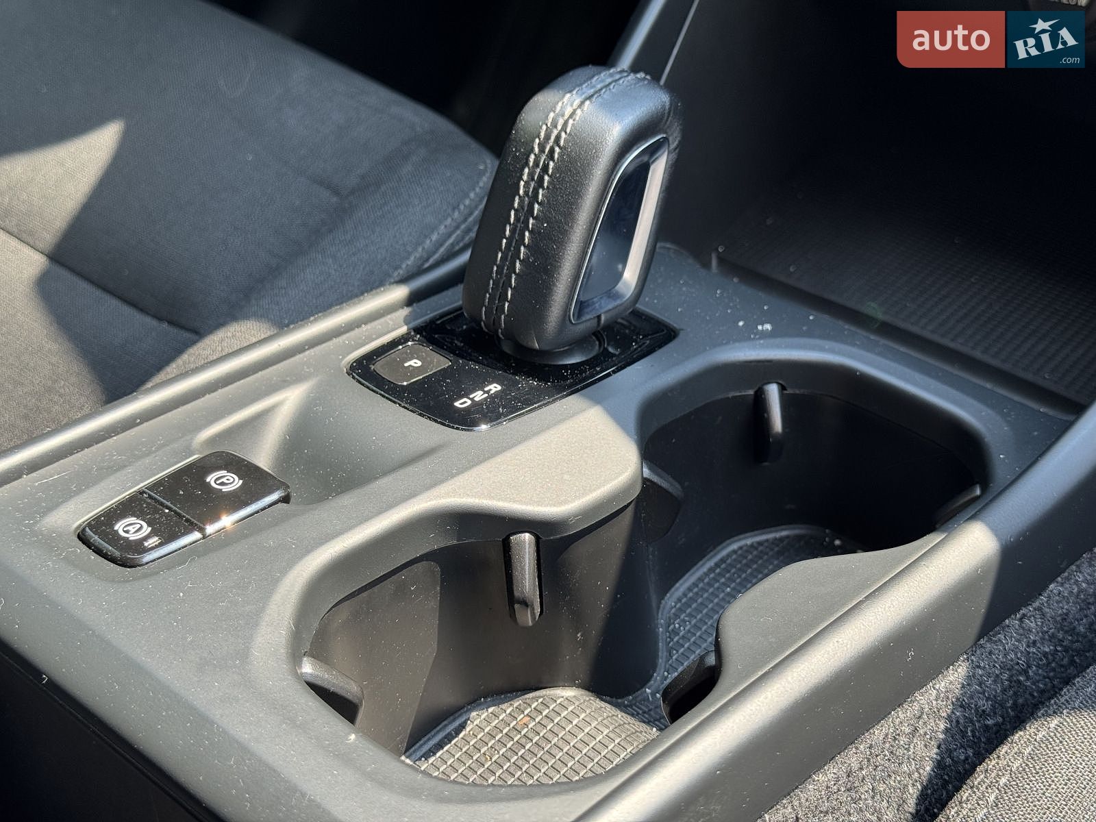 Volvo XC40 2019 VIN YV1XZ72BDK2129808 фото оголошення 15 з 24