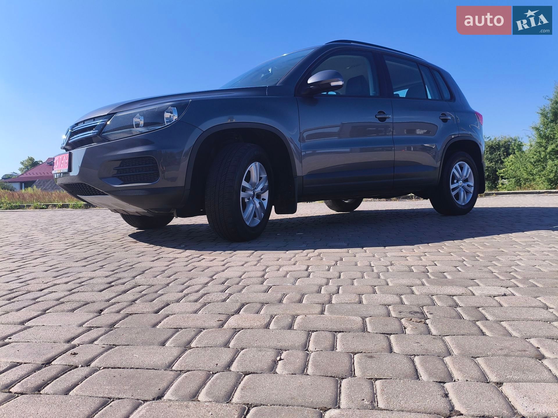Volkswagen Tiguan 2016 VIN WVGBV7AXXGW594923 фото оголошення 8 з 44