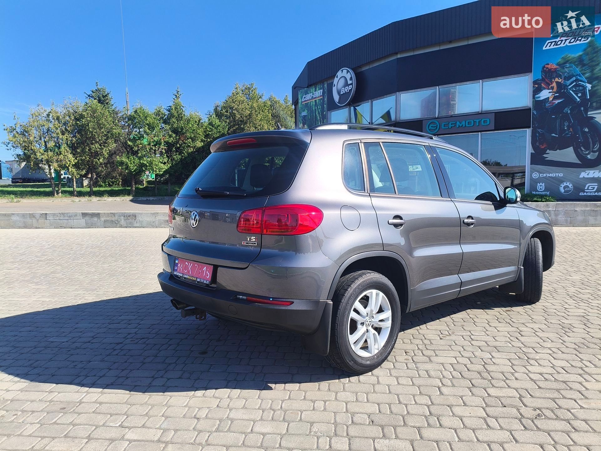 Volkswagen Tiguan 2016 VIN WVGBV7AXXGW594923 фото оголошення 5 з 44