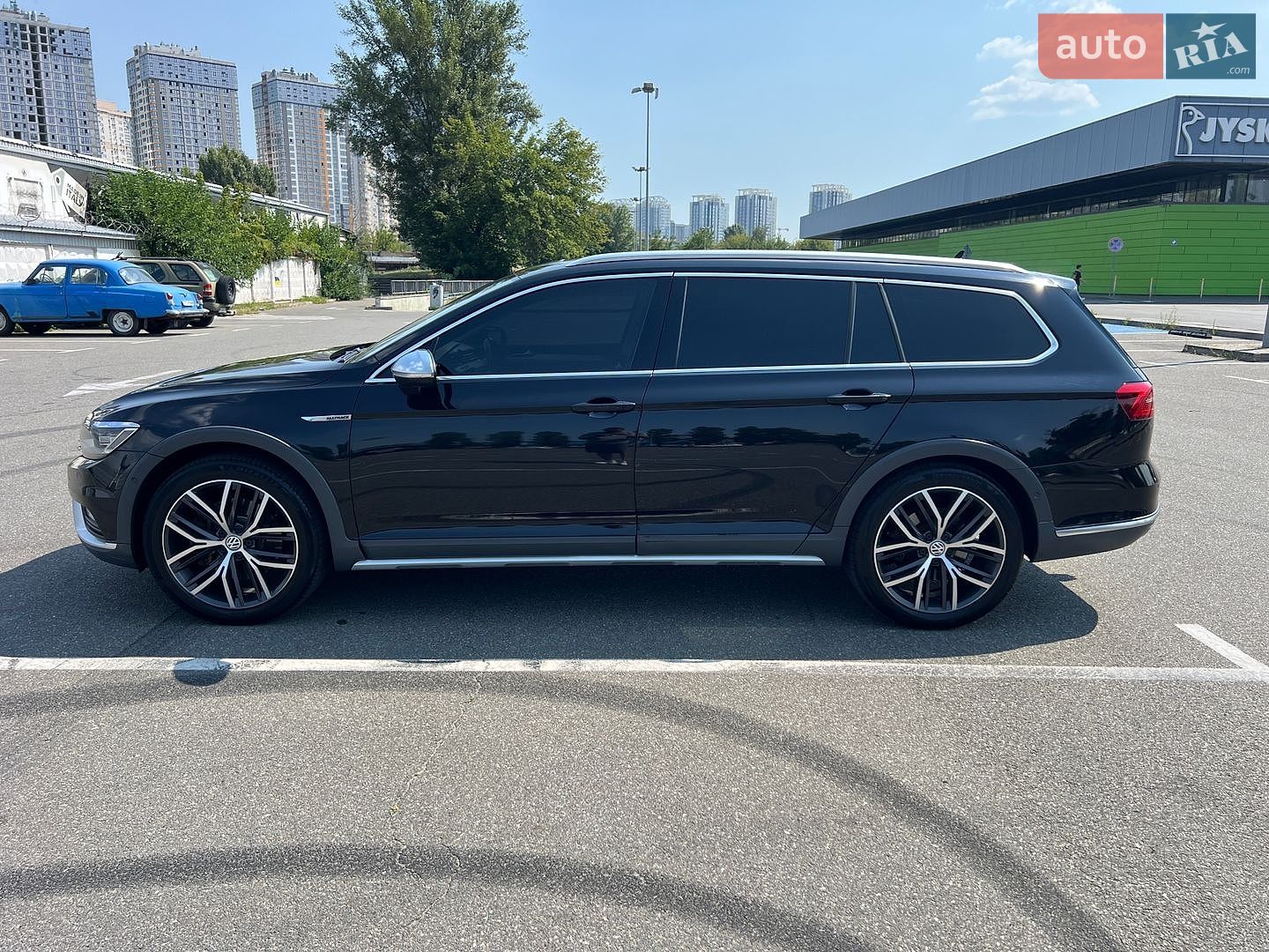 Volkswagen Passat Alltrack 2017 VIN WVWZZZ3CZHE126452 фото оголошення 8 з 75