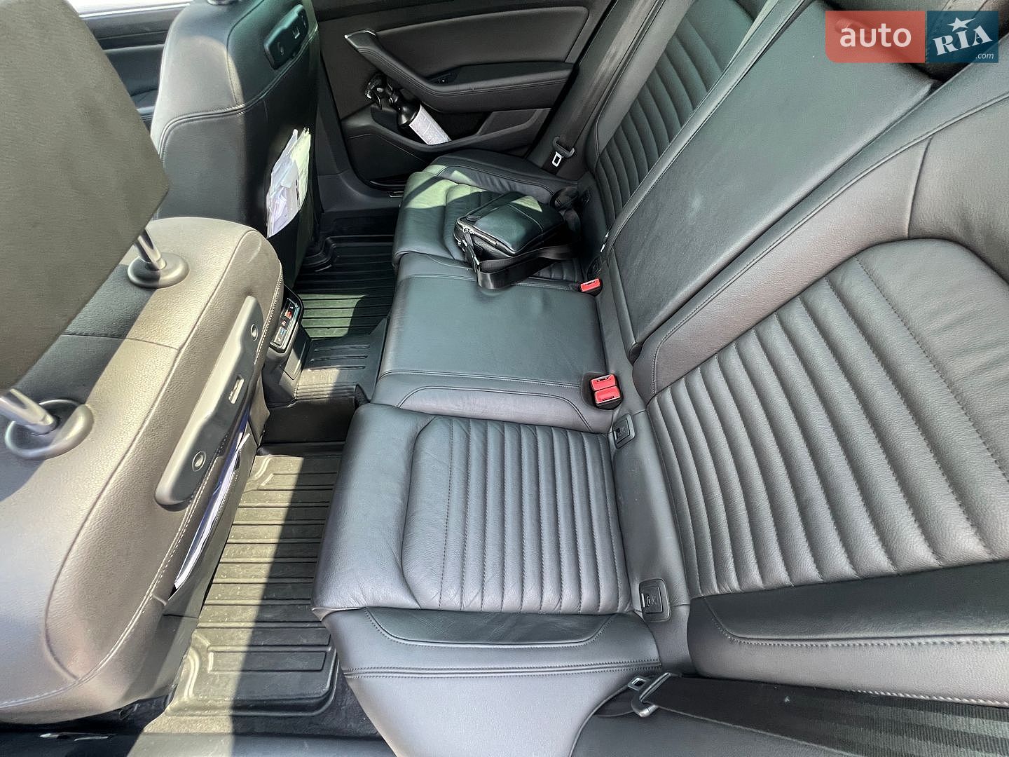 Volkswagen Passat Alltrack 2017 VIN WVWZZZ3CZHE126452 фото оголошення 29 з 75