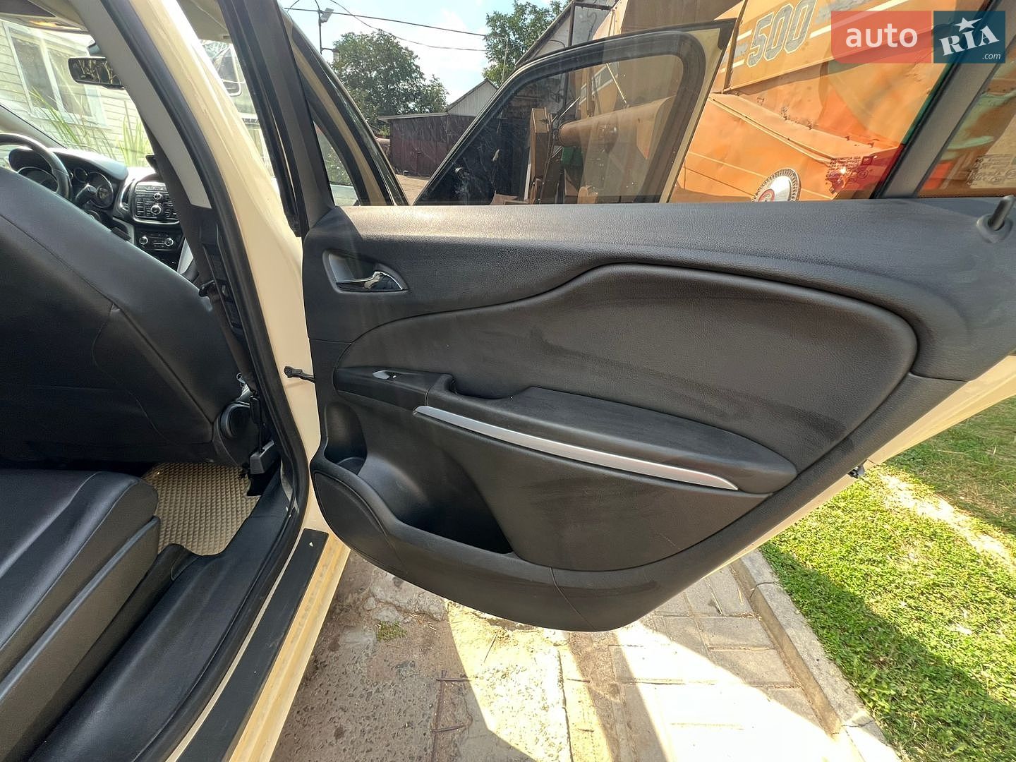 Opel Zafira 2014 VIN W0LPD9EN4E2087486 фото оголошення 20 з 28