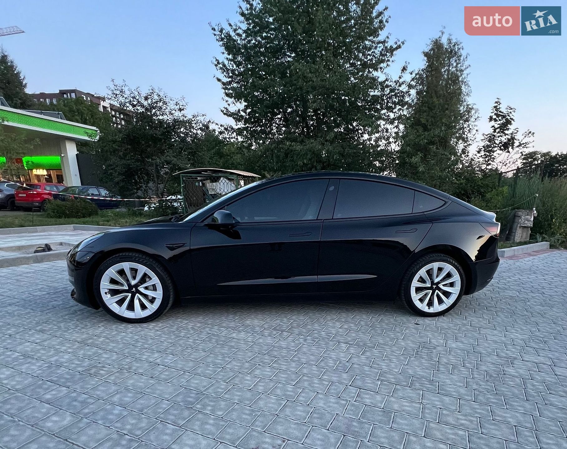 Tesla Model 3 2023 VIN 5YJ3E1EB5PF603360 фото оголошення 6 з 42