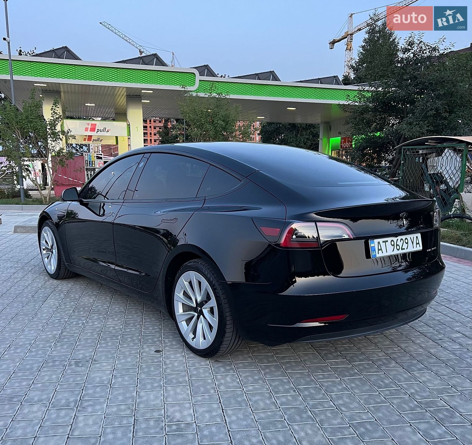 Tesla Model 3 2023 VIN 5YJ3E1EB5PF603360 фото оголошення 11 з 42