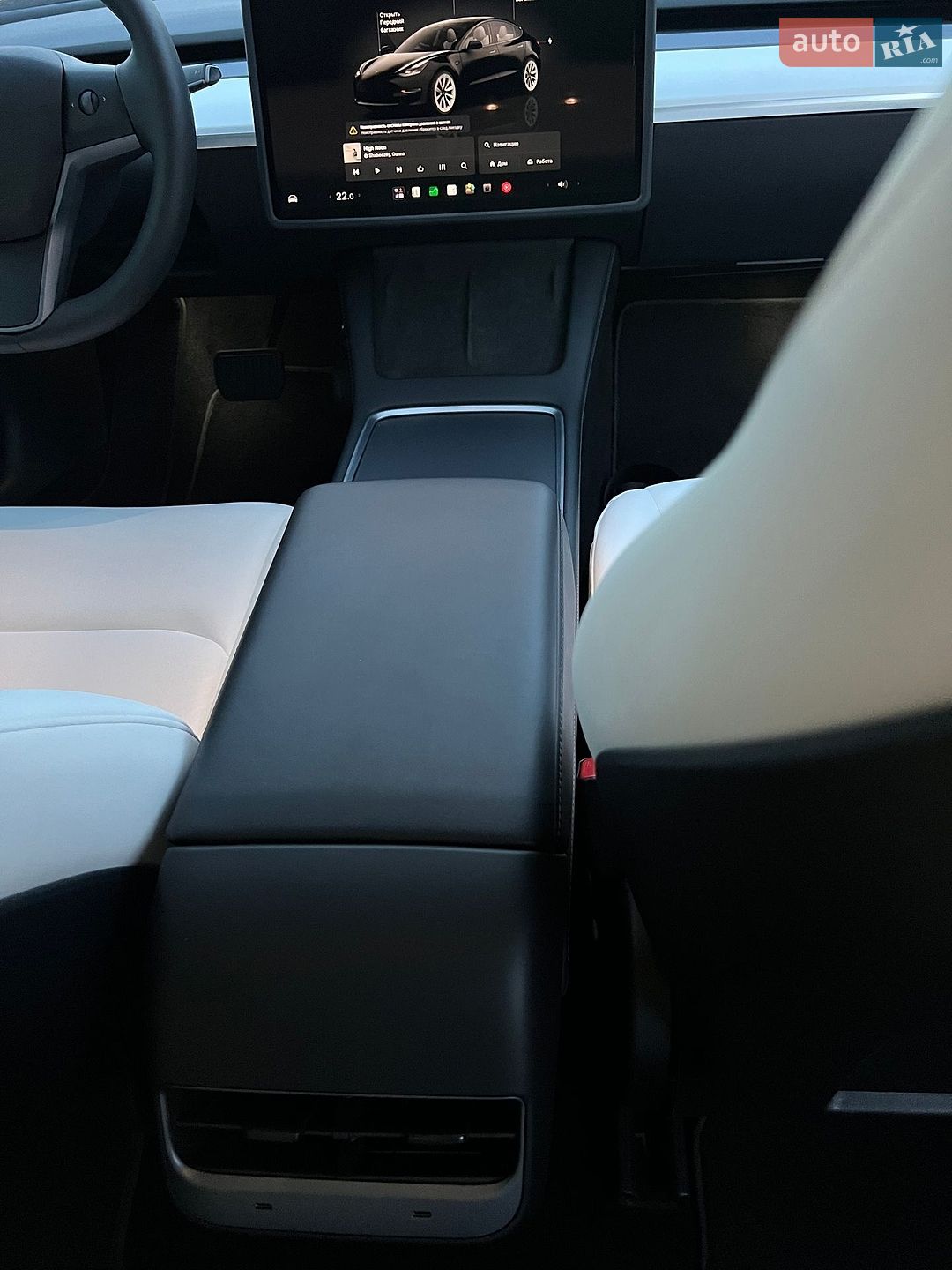 Tesla Model 3 2023 VIN 5YJ3E1EB5PF603360 фото оголошення 23 з 42