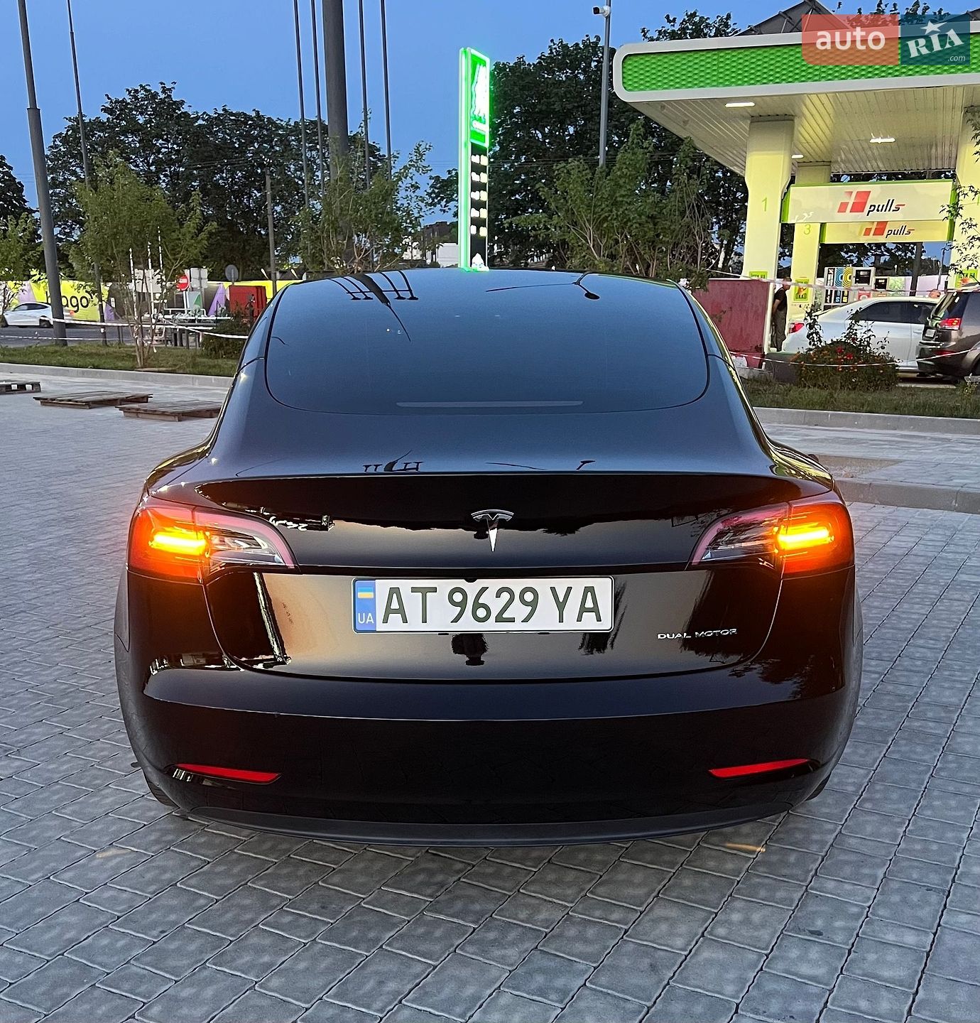 Tesla Model 3 2023 VIN 5YJ3E1EB5PF603360 фото оголошення 38 з 42