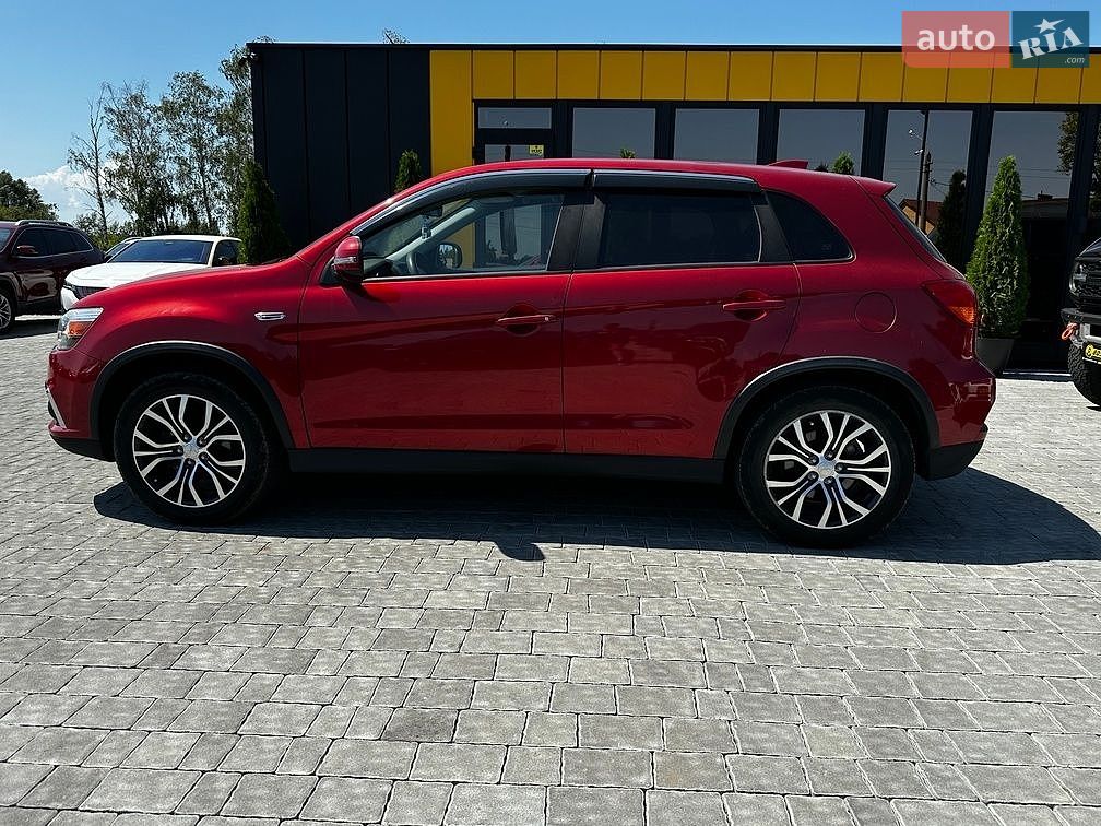 Mitsubishi Outlander Sport 2018 VIN JA4AP3AW0JU003148 фото оголошення 4 з 25