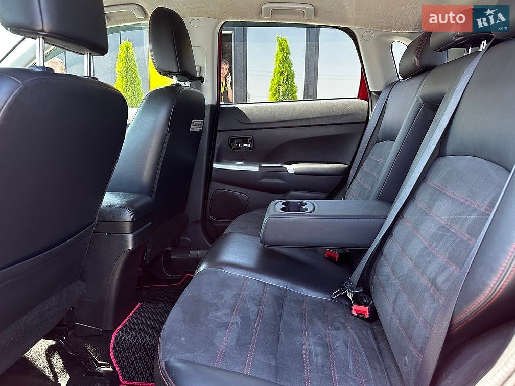 Mitsubishi Outlander Sport 2018 VIN JA4AP3AW0JU003148 фото оголошення 23 з 25