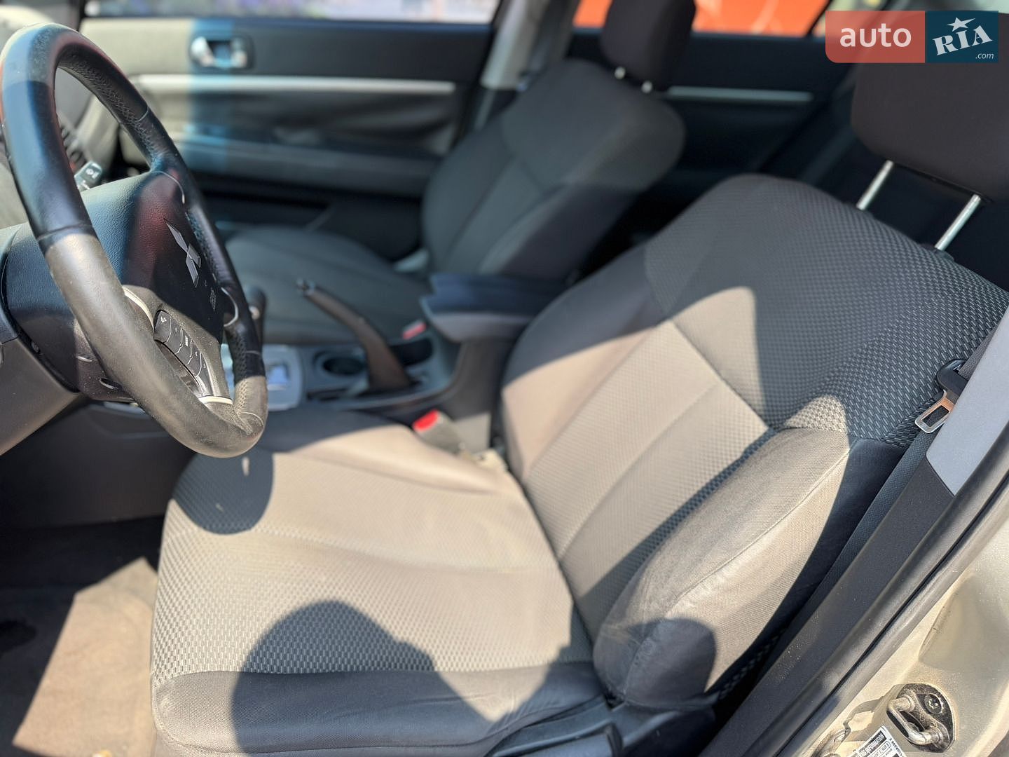 Mitsubishi Galant 2009 VIN 4MBSRDM1A9E706782 фото оголошення 10 з 15