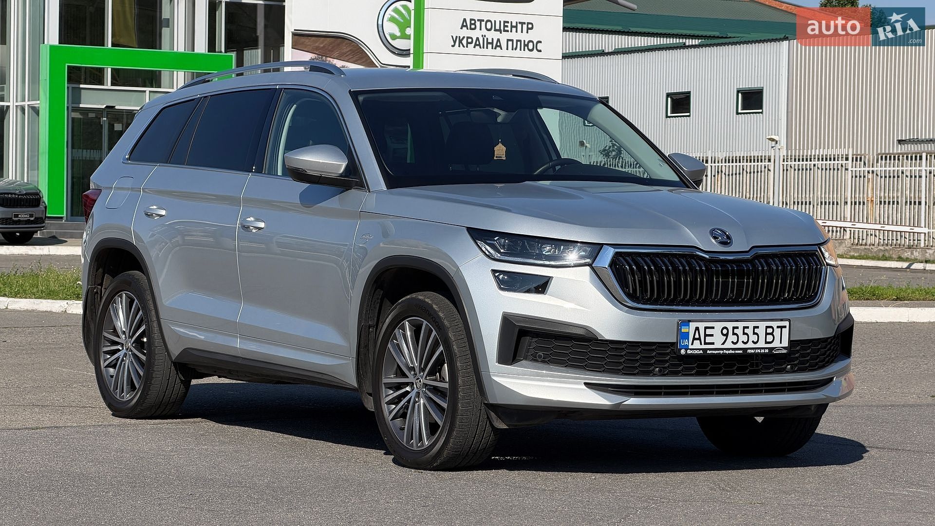 Skoda Kodiaq 2023 VIN TMBLJ7NS4RB400402 фото оголошення 8 з 90