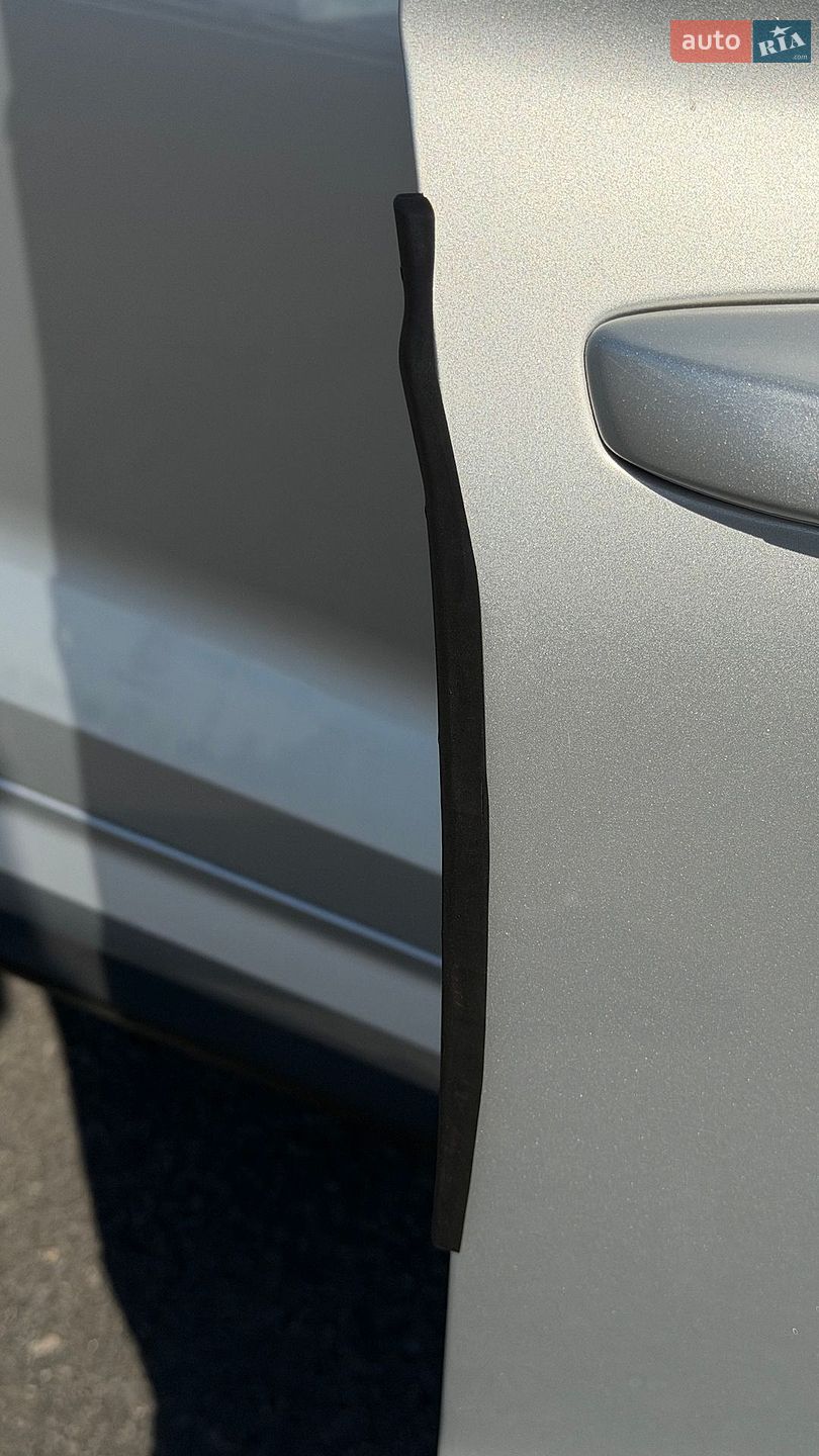 Skoda Kodiaq 2023 VIN TMBLJ7NS4RB400402 фото оголошення 32 з 90